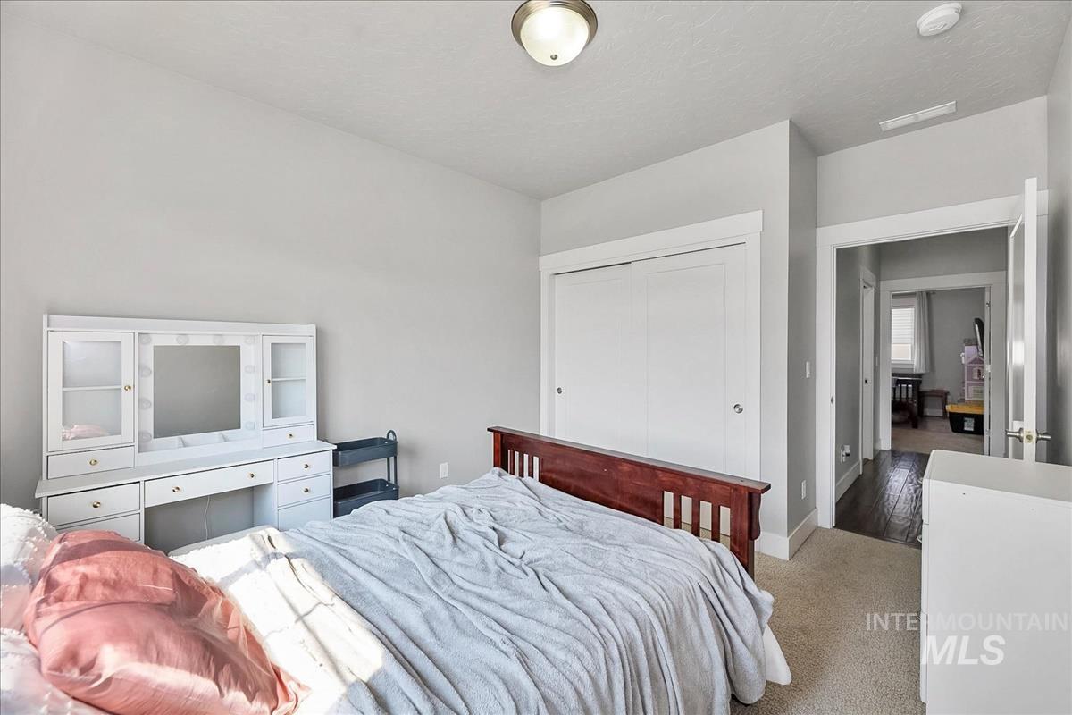 2334 N Van Dyke Property Photo 39