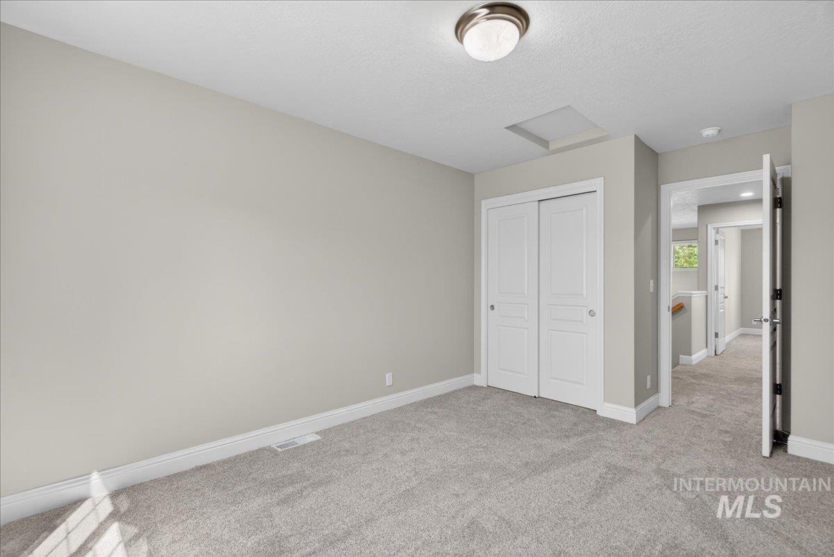 12935 N Schicks Ridge Rd Property Photo 18