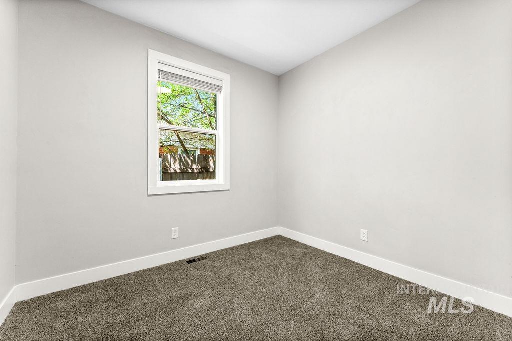 2837 W Lemhi St. Property Photo 25