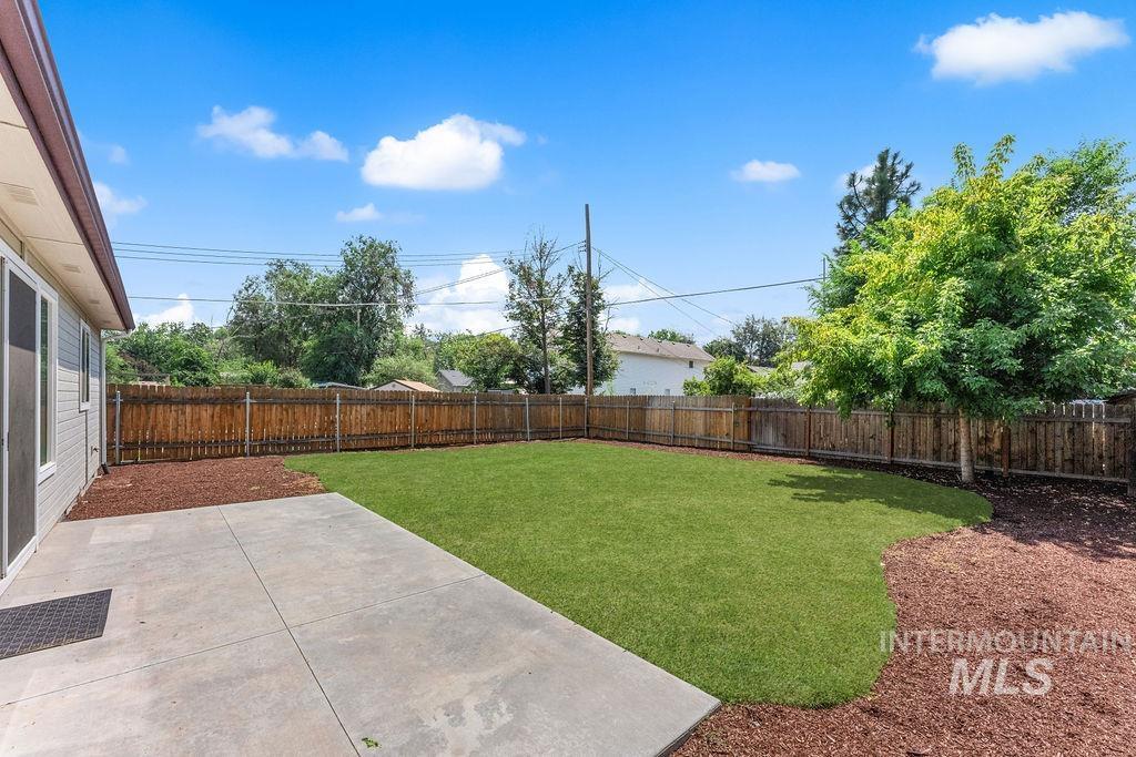2837 W Lemhi St. Property Photo 33
