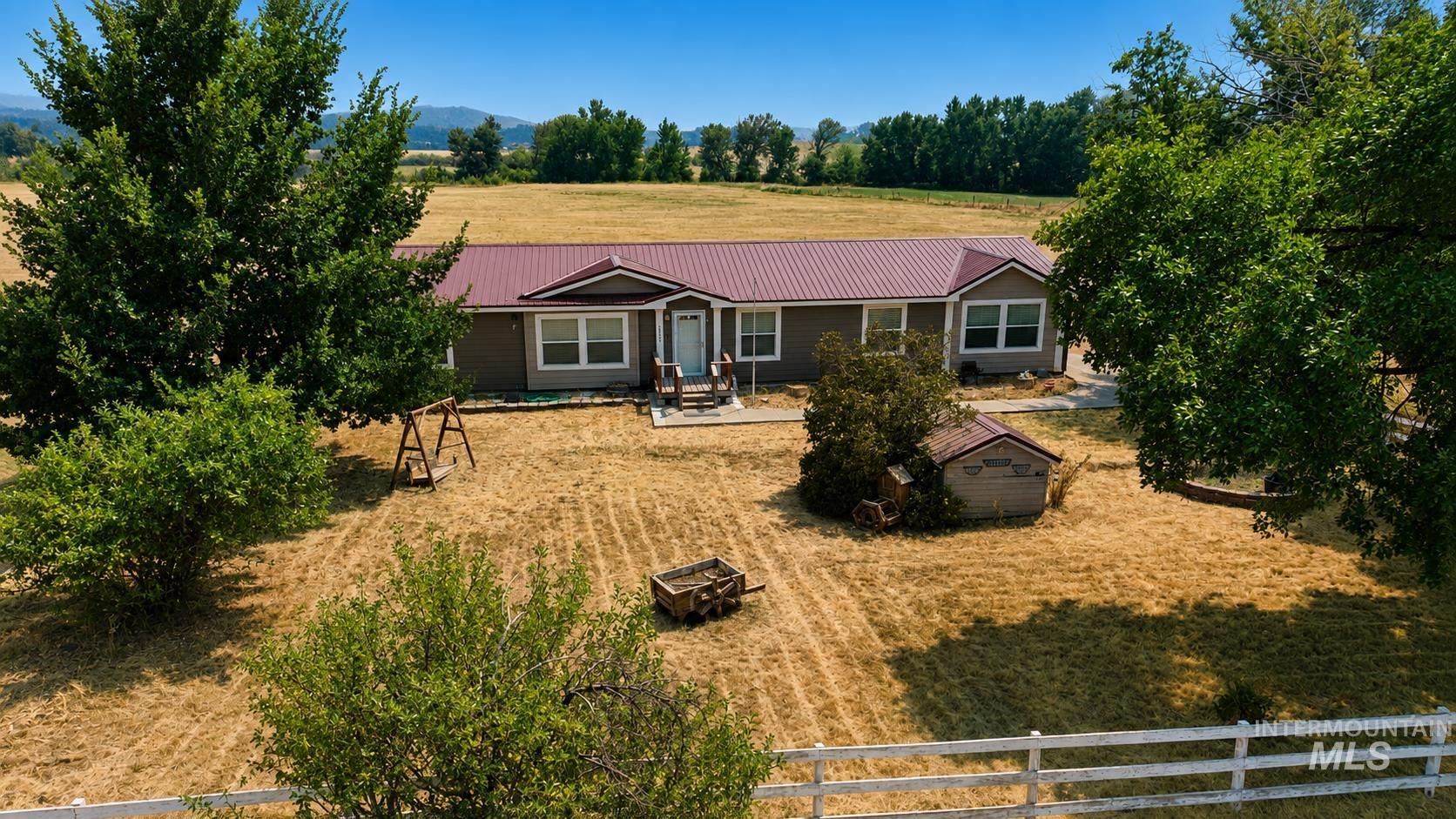 2205 Jackson Creek Rd Property Photo 18