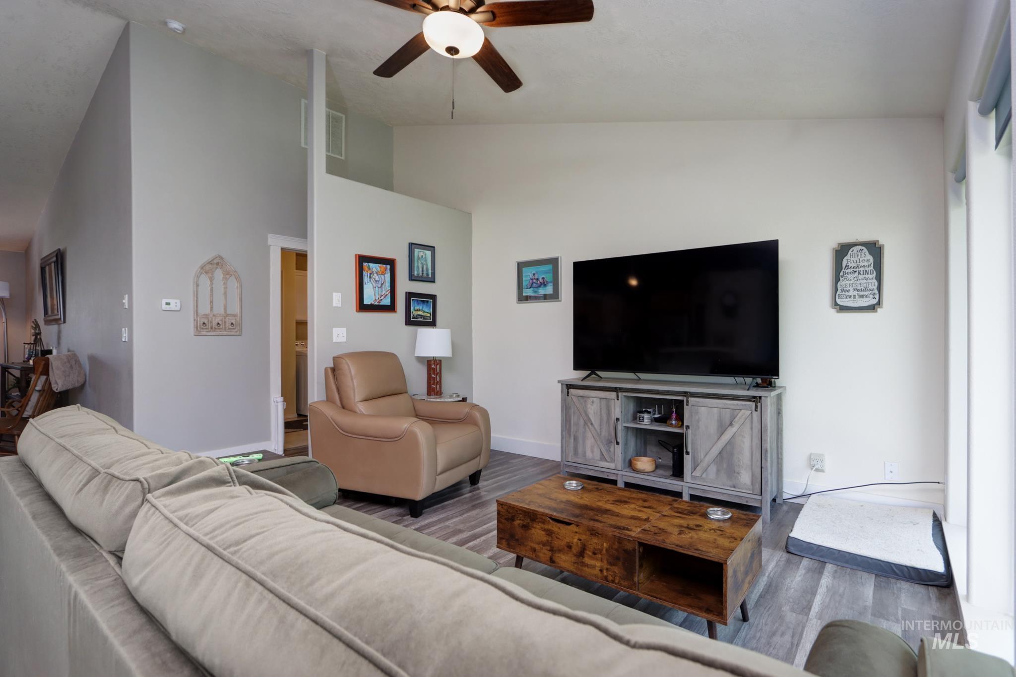 2061 Shelley Dr Property Photo 25