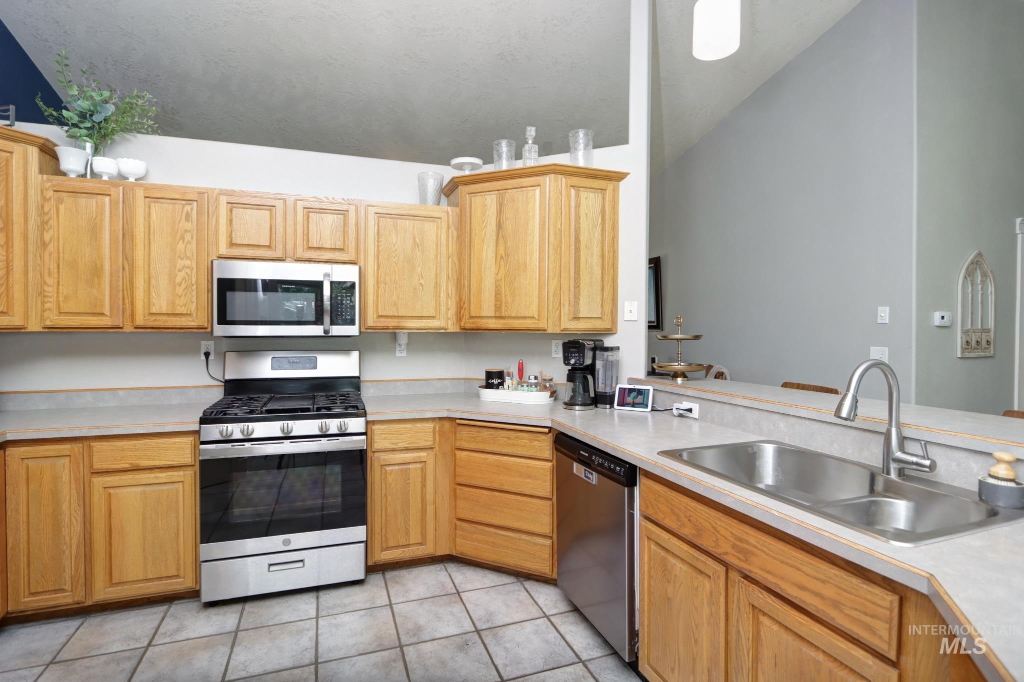 2061 Shelley Dr Property Photo 30