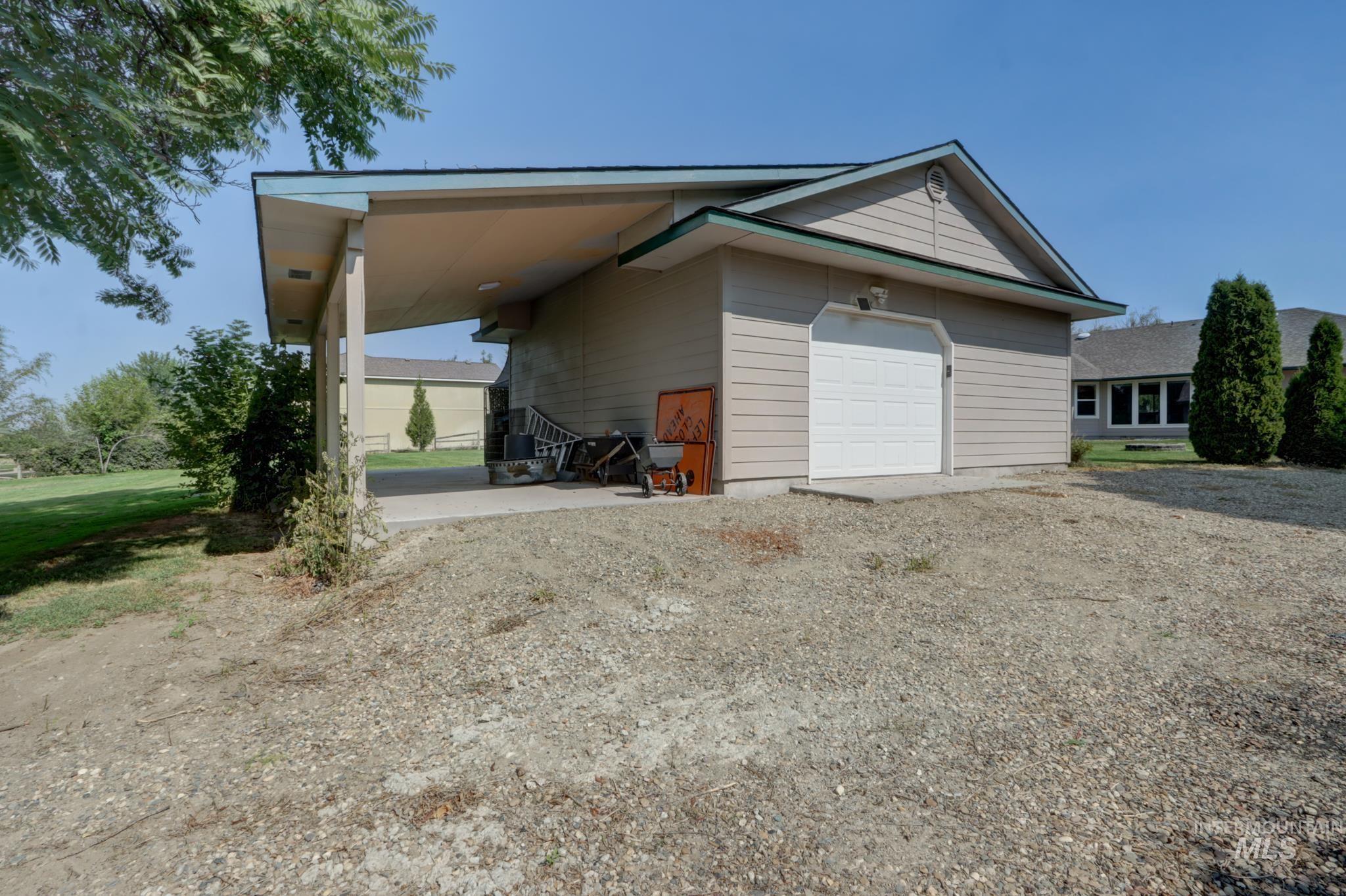 2061 Shelley Dr Property Photo 42