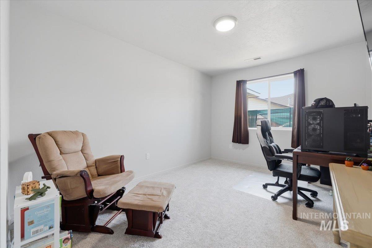 1428 Gold St Property Photo 12