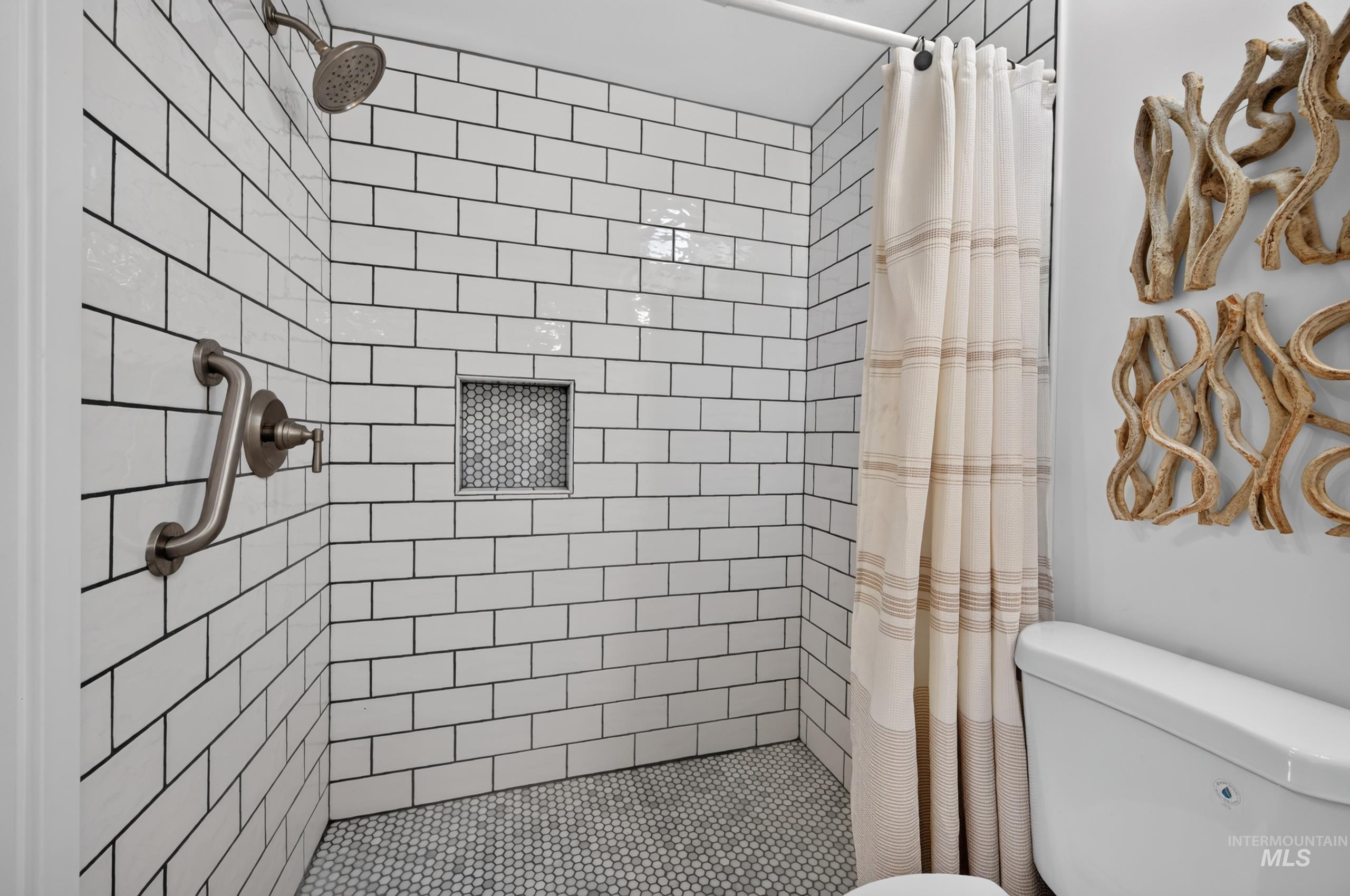591 S Mataro Lane Property Photo 33