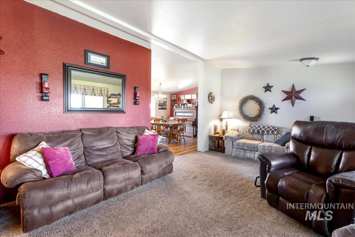 2225 E 1010 S Property Photo 16
