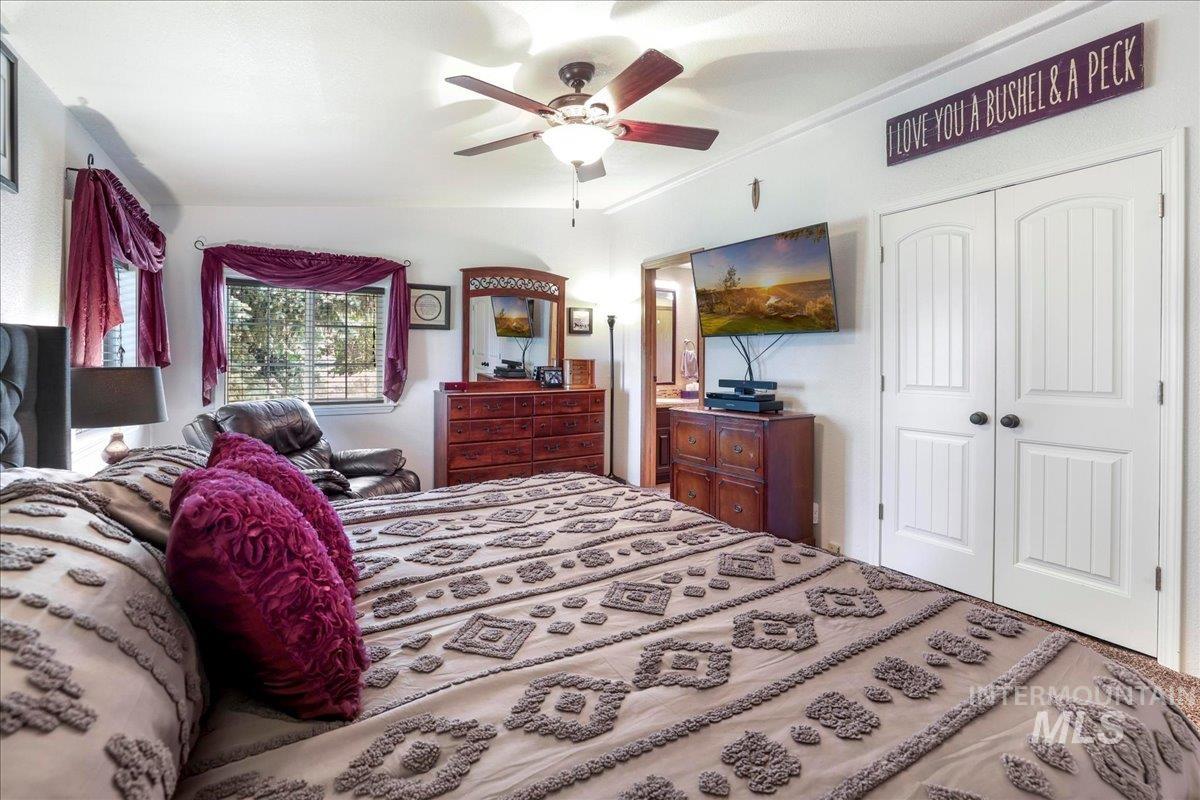 2225 E 1010 S Property Photo 22
