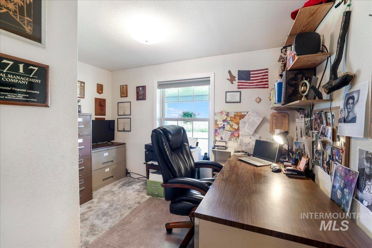 2225 E 1010 S Property Photo 24