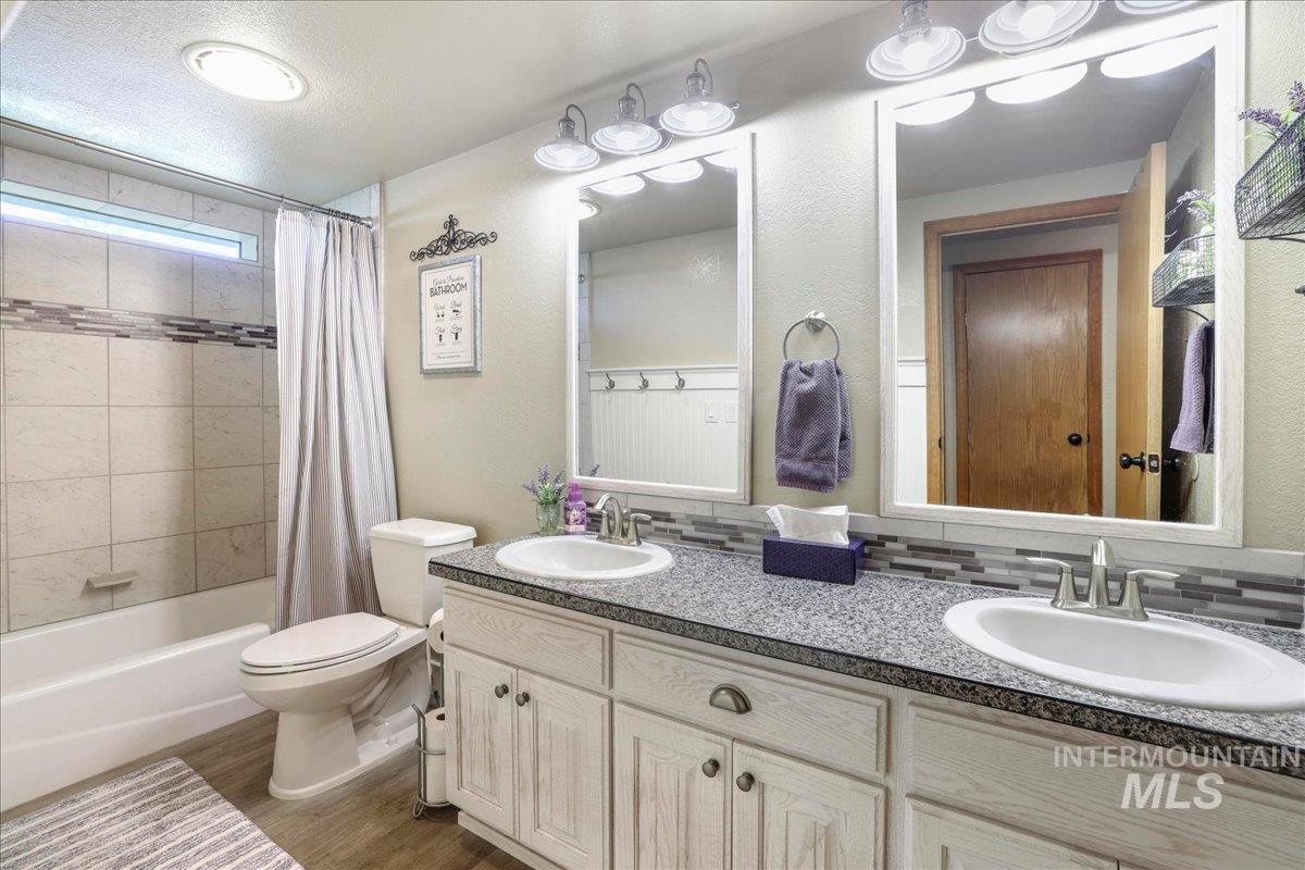 2225 E 1010 S Property Photo 28