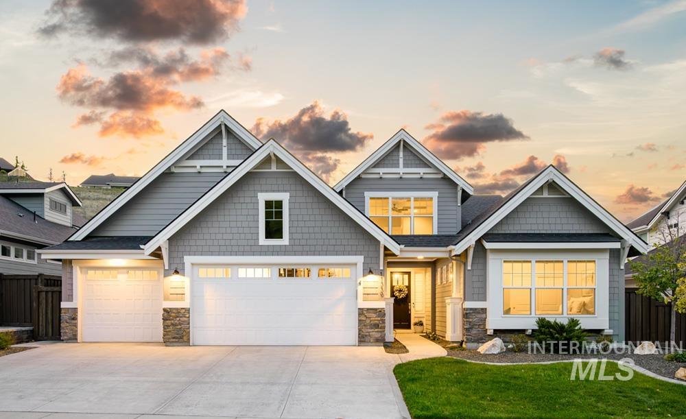 11339 N 20th Pl Property Photo 1