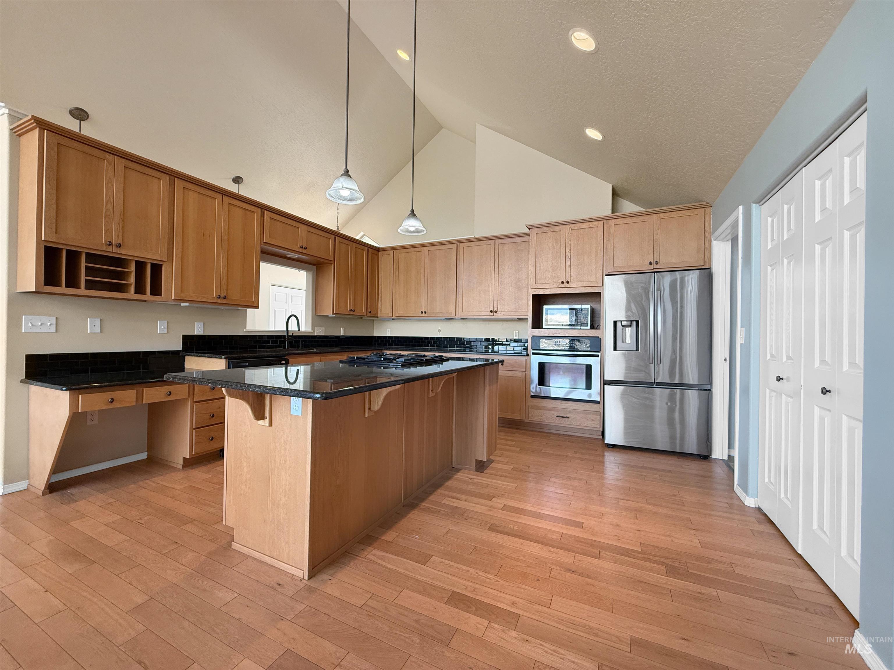 2712 Itani Drive Property Photo 6