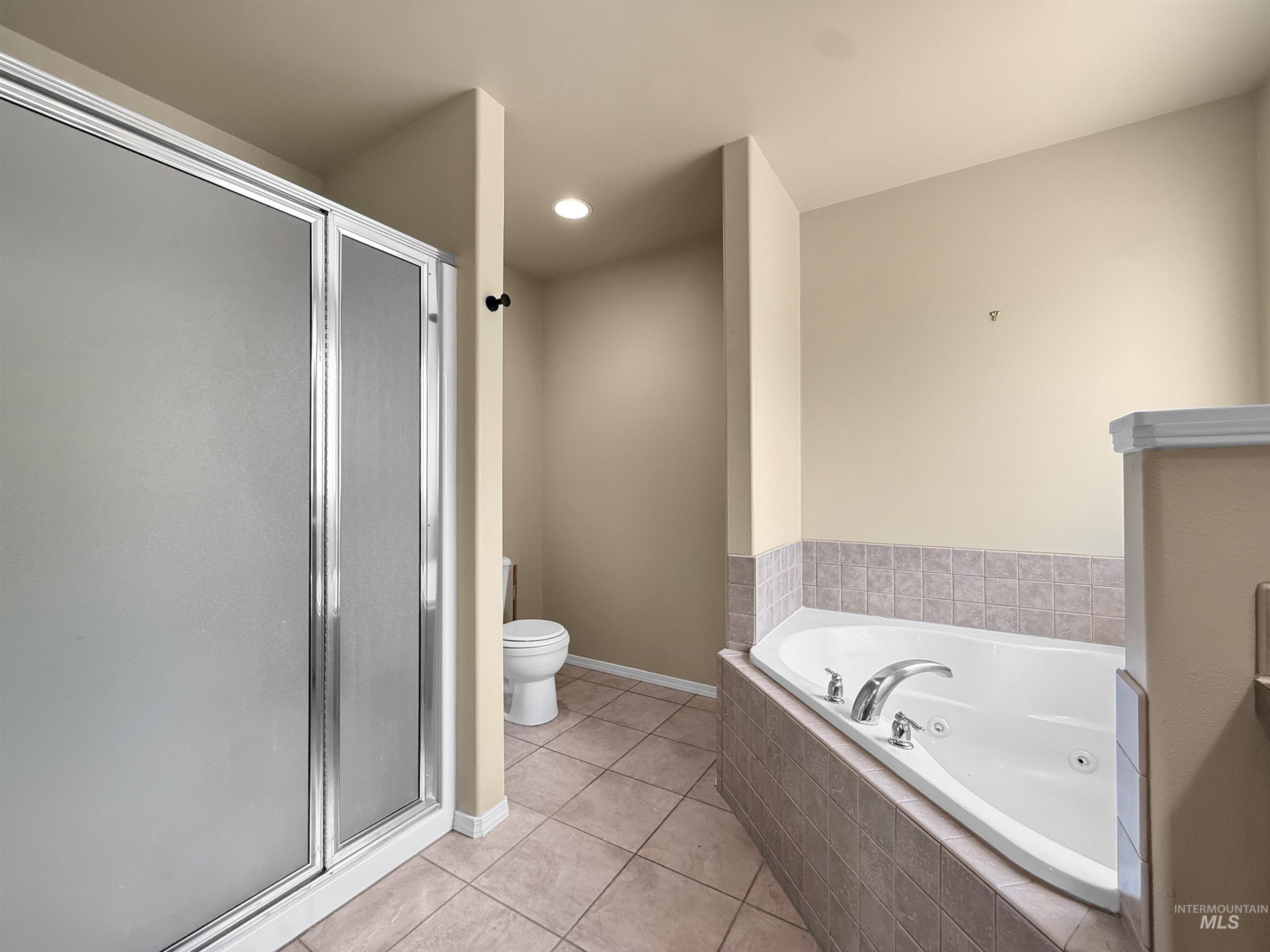 2712 Itani Drive Property Photo 11