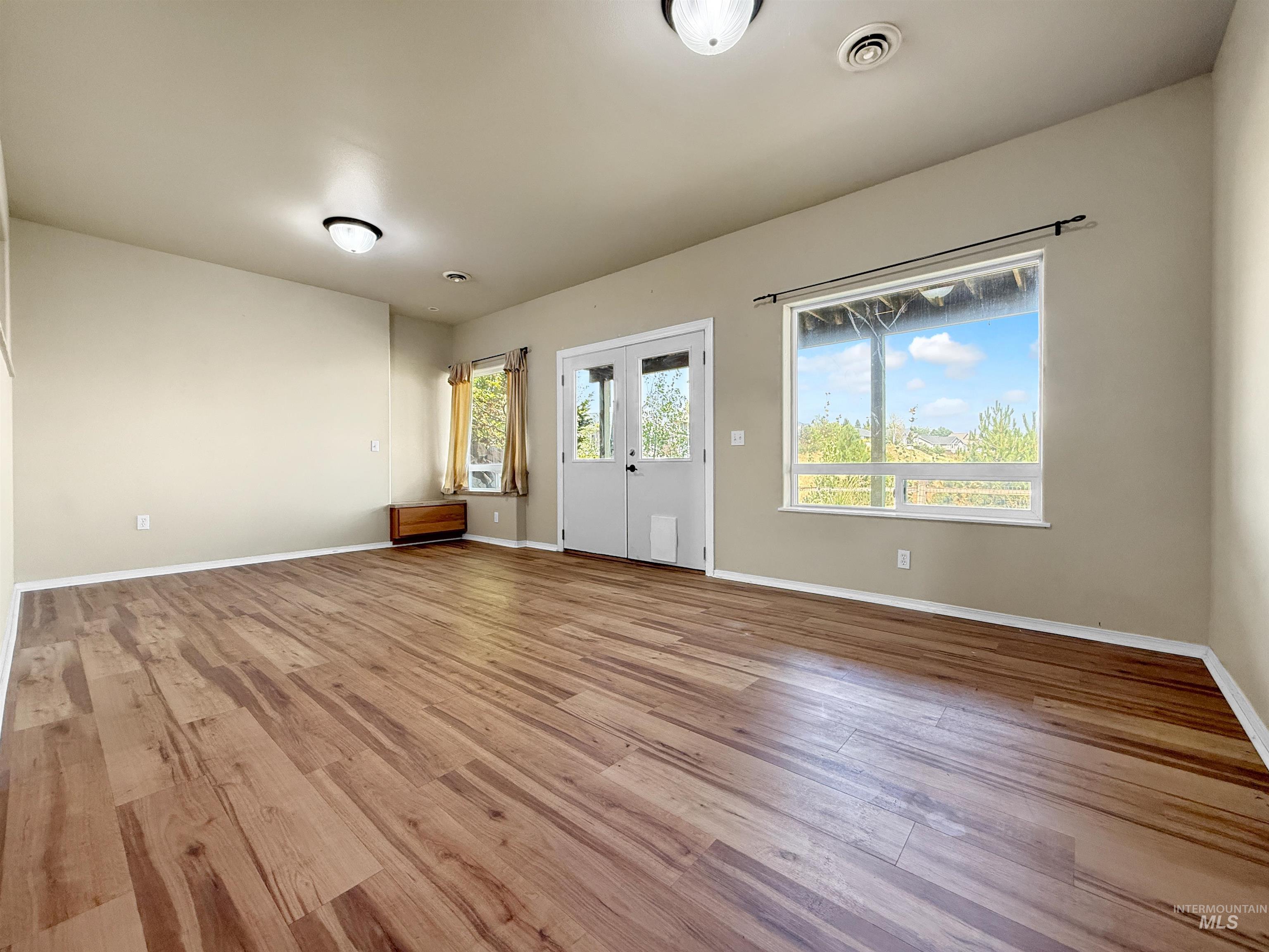 2712 Itani Drive Property Photo 20