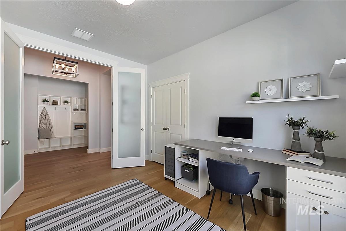 12101 S Culmen Way Property Photo 23