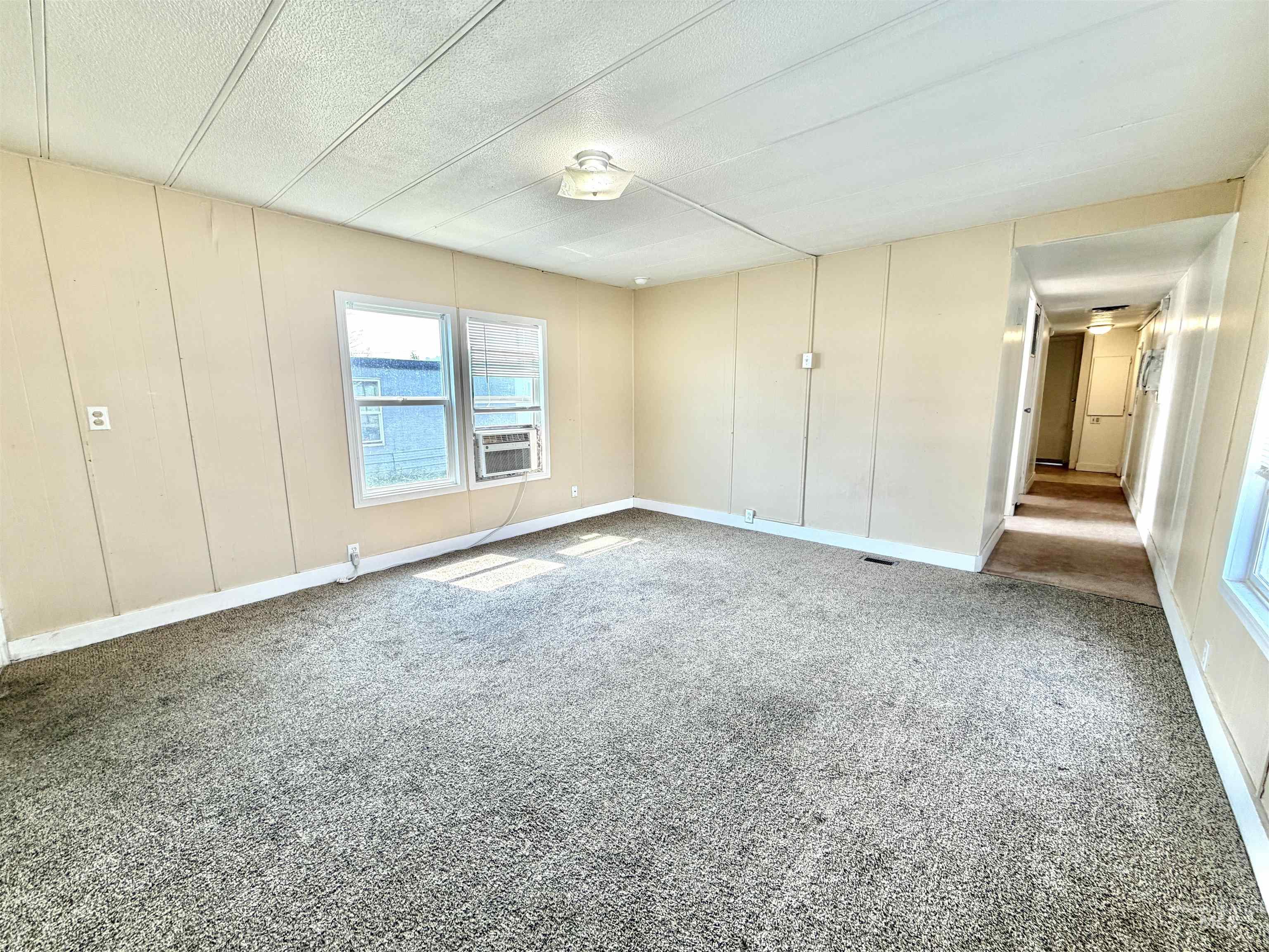 603 W Palouse River Dr. Property Photo 4