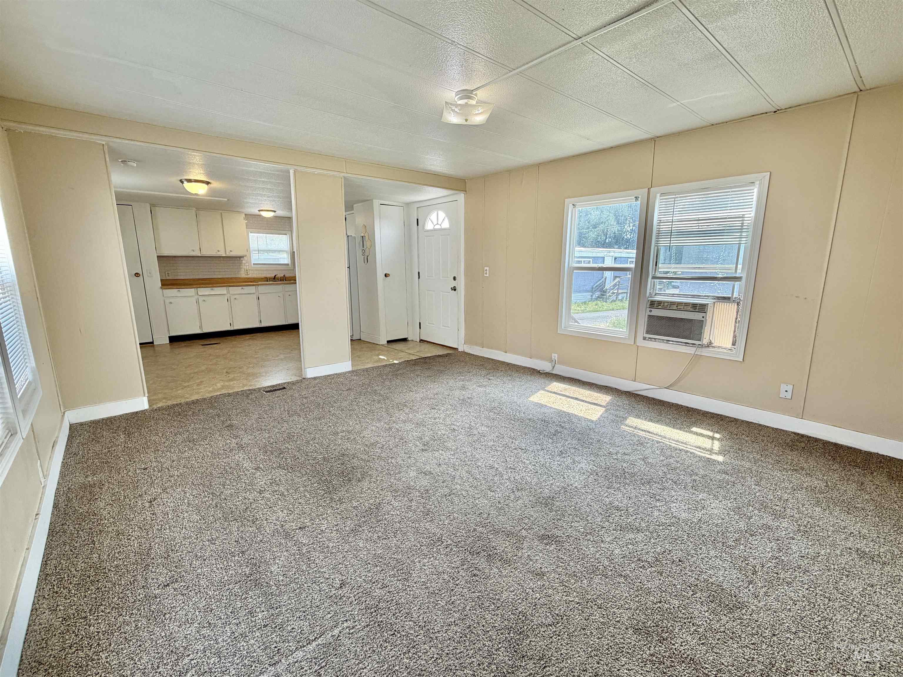 603 W Palouse River Dr. Property Photo 5