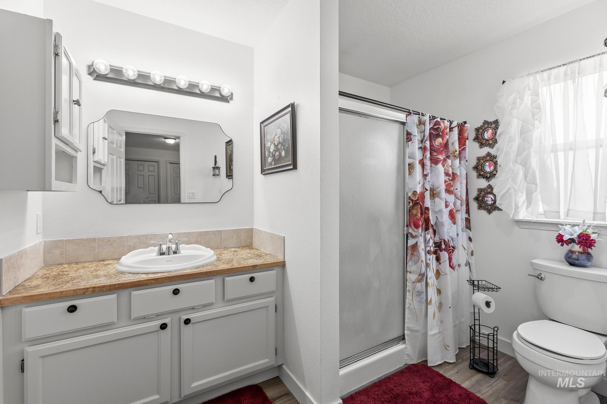 1100 Burnett Dr 245 A Property Photo 20