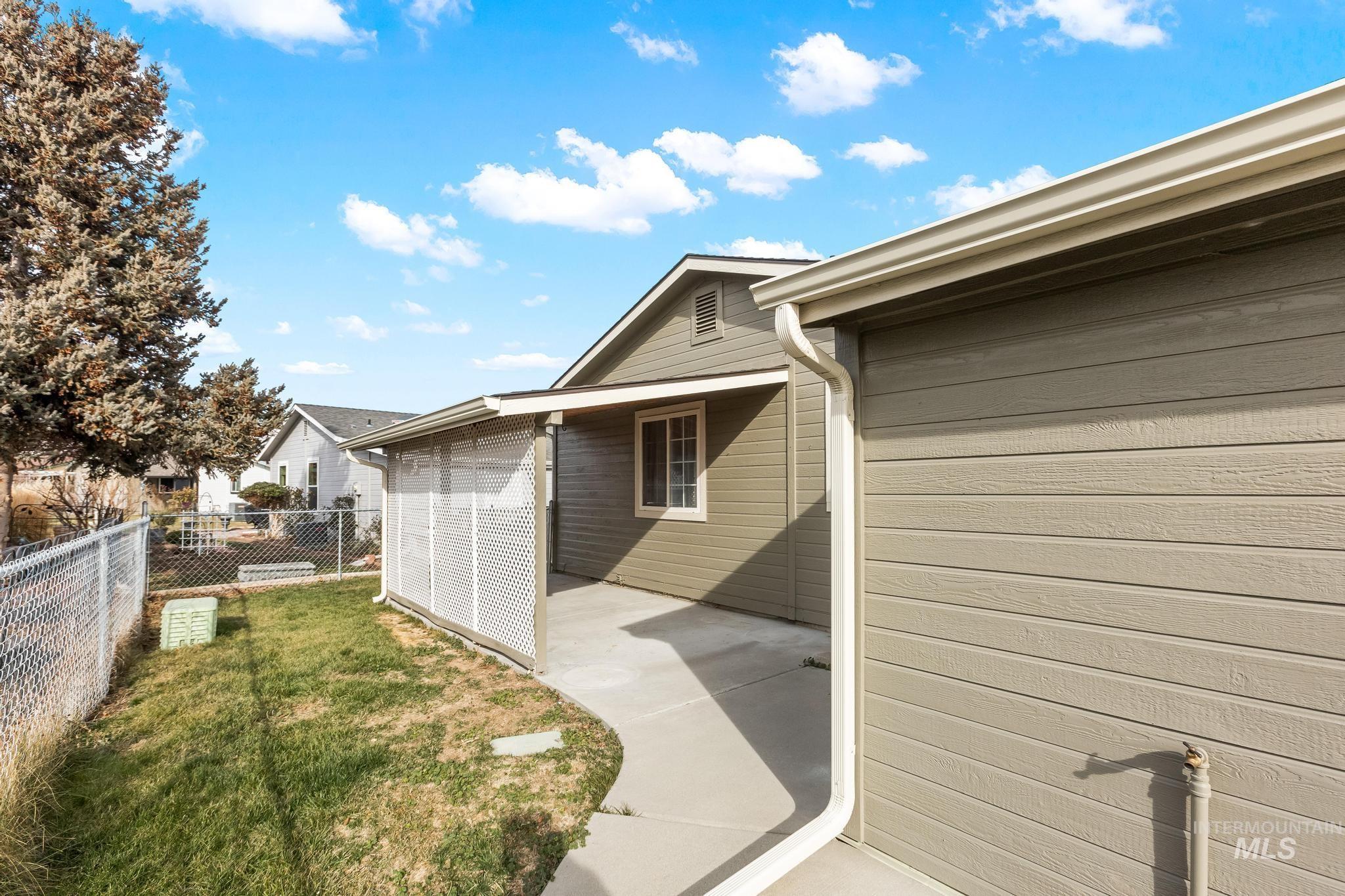 1100 Burnett Dr 245 A Property Photo 23