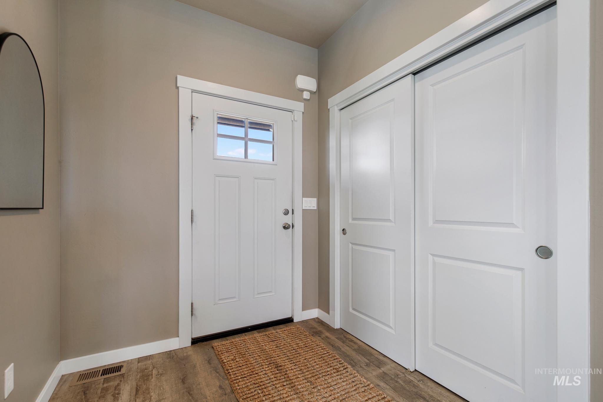 1510 Mountain View Drive Property Photo 1