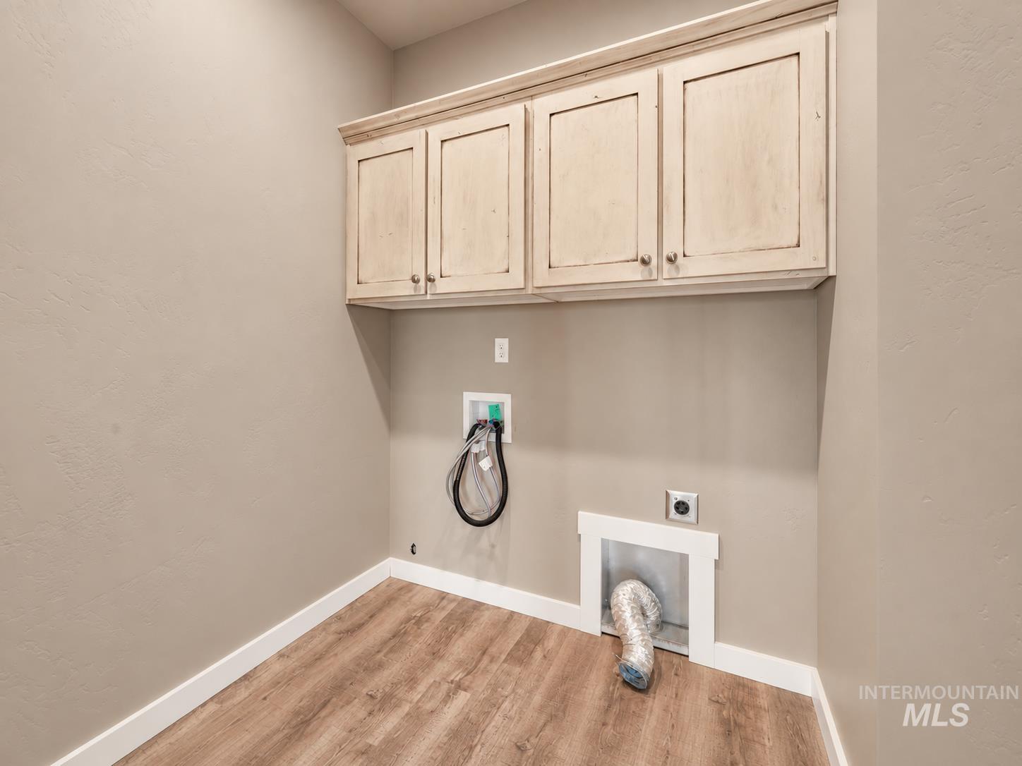 1510 Mountain View Drive Property Photo 9