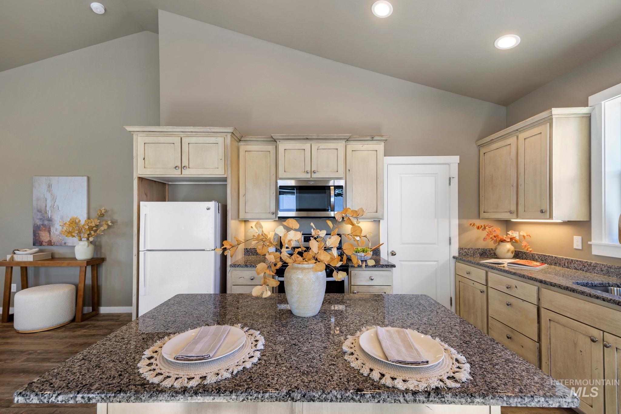 1510 Mountain View Drive Property Photo 9