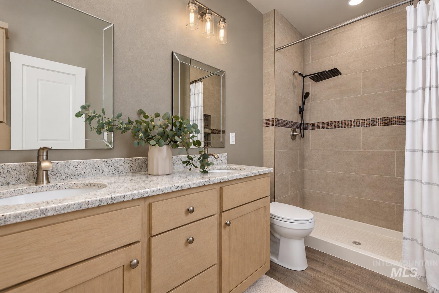 1510 Mountain View Drive Property Photo 14