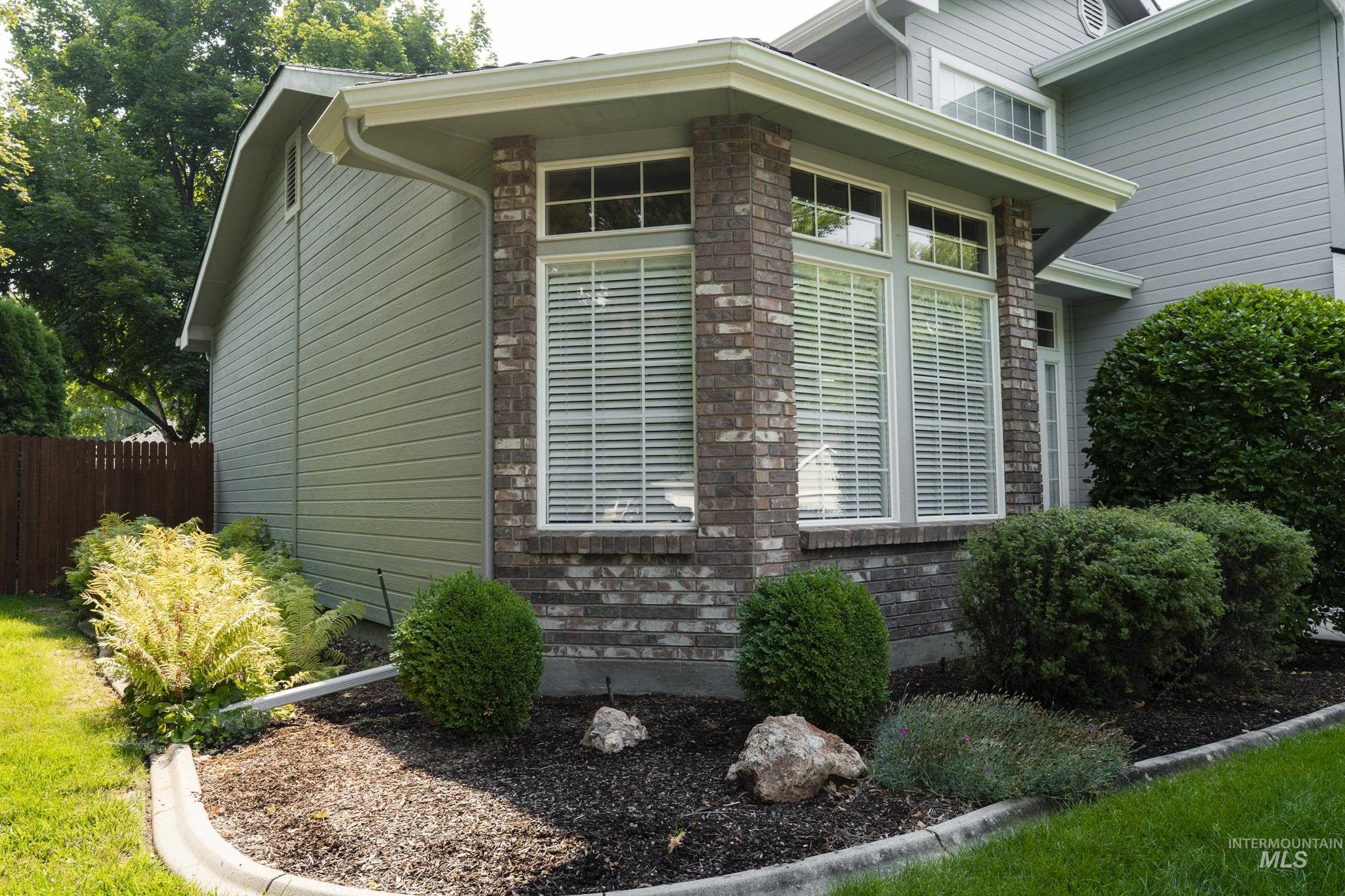1788 N Princeton Way Property Photo 14