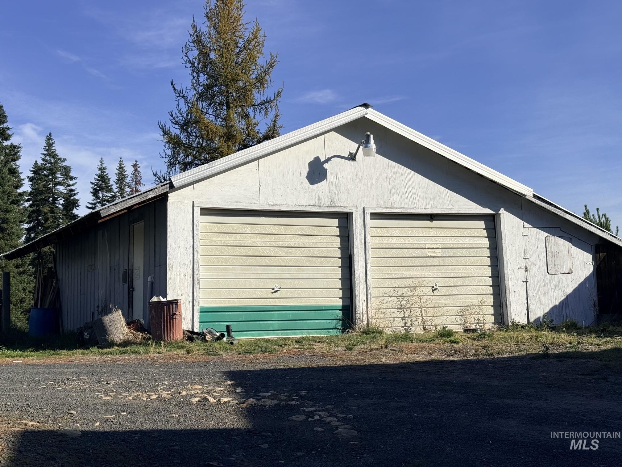 126 Aitken Rd Property Photo 44