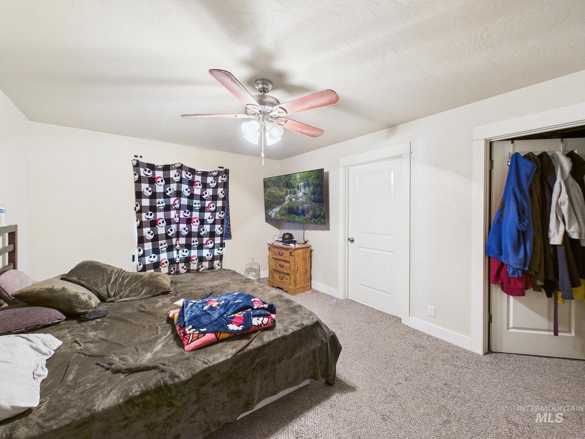 5619 W Gage Property Photo 8