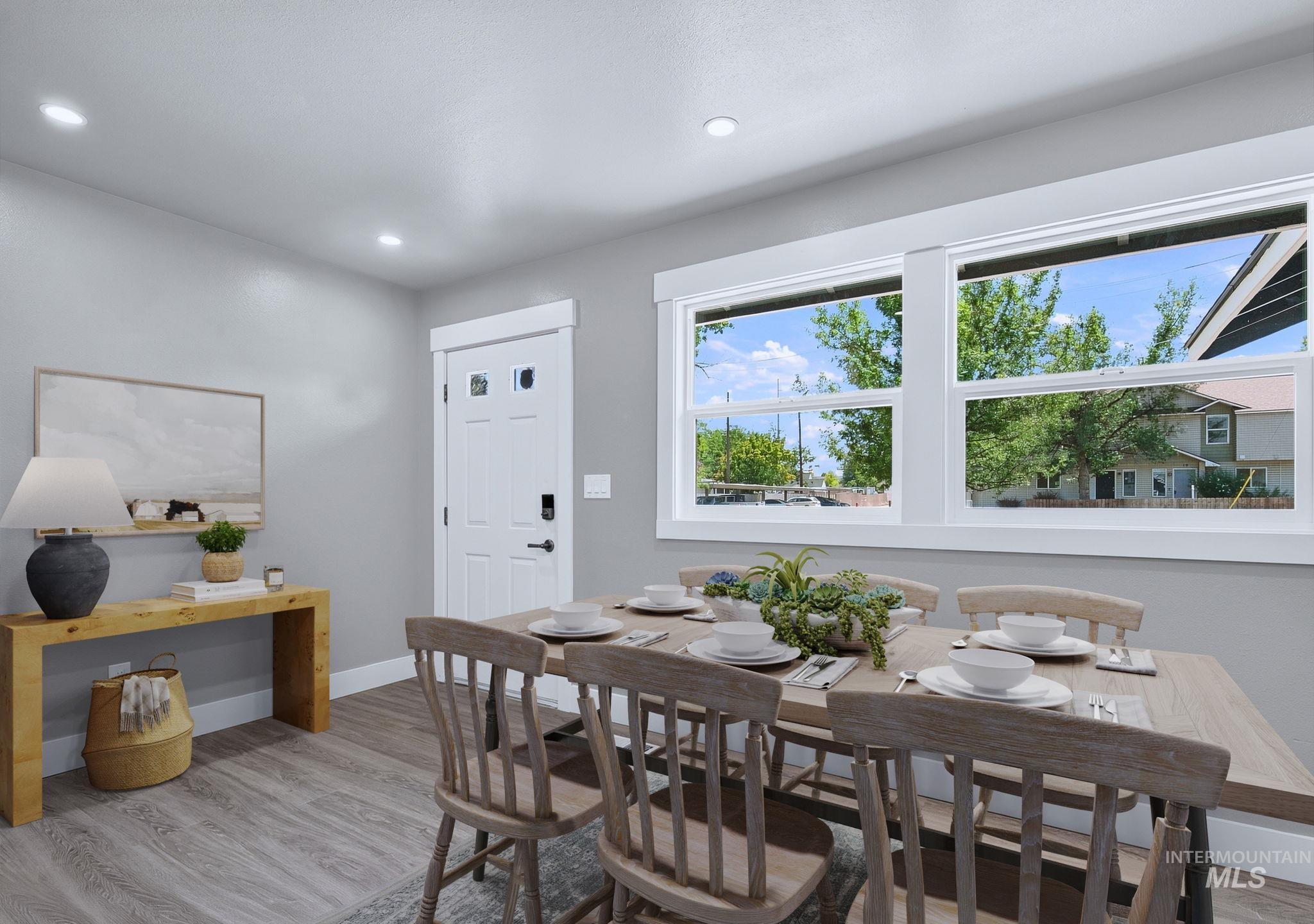 300 N Meridian Property Photo 17