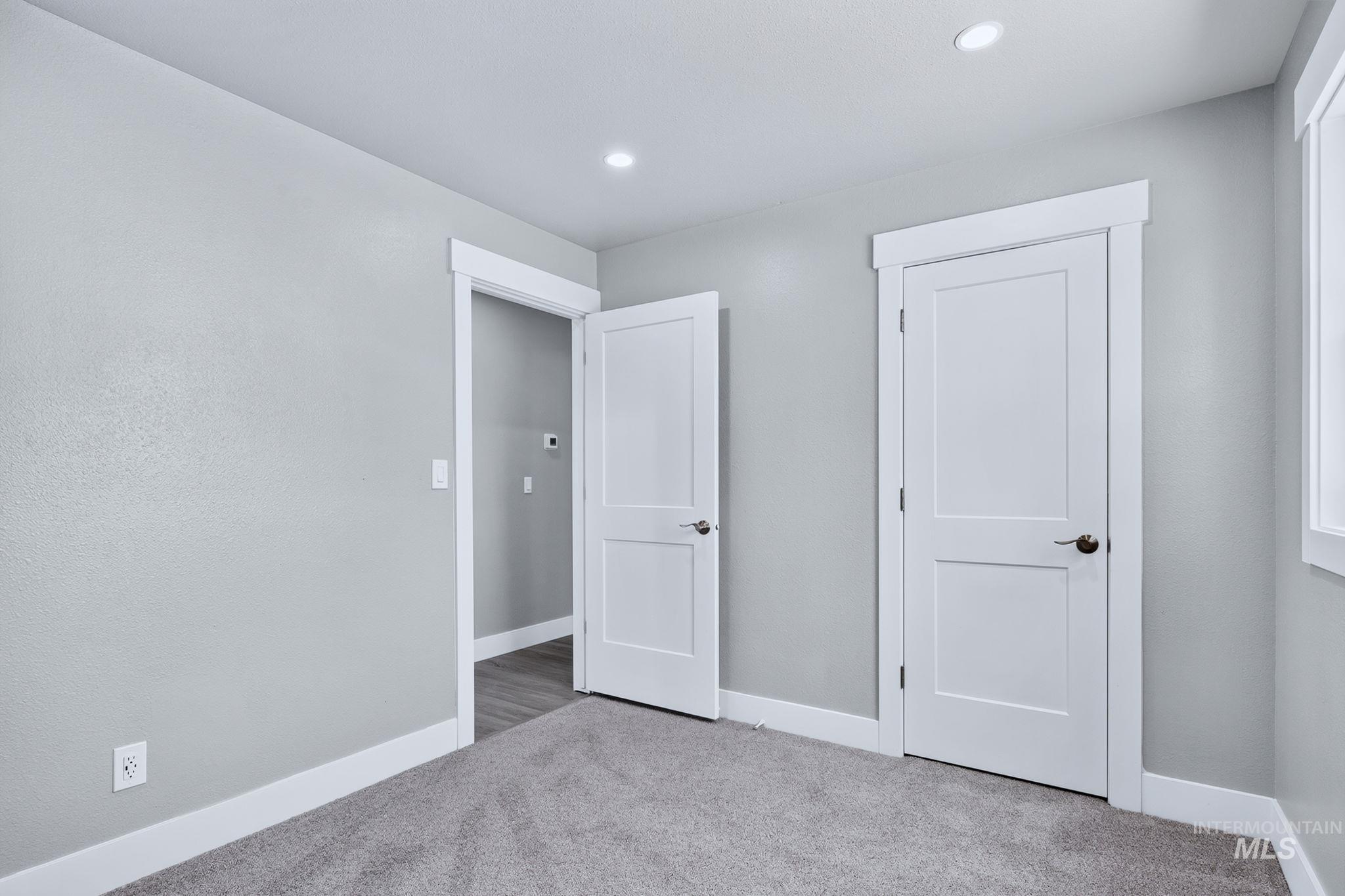 300 N Meridian Property Photo 36