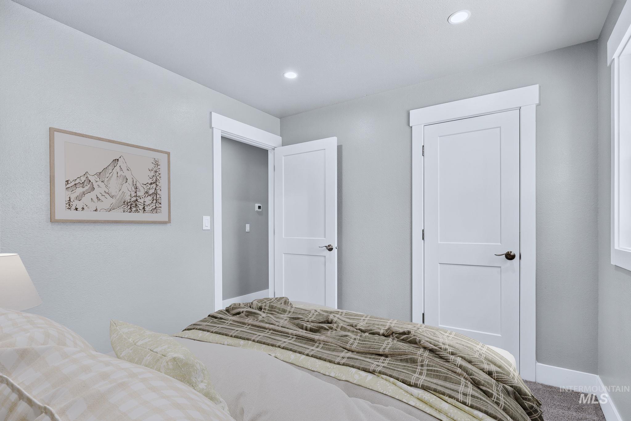300 N Meridian Property Photo 37