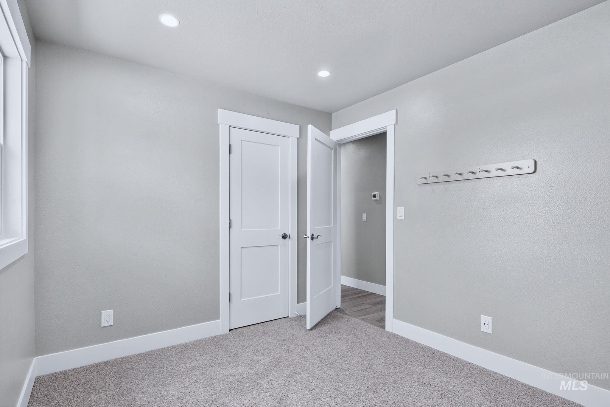 300 N Meridian Property Photo 40