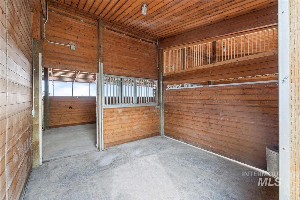 7600 W Ledgerwood Lane Property Photo 42