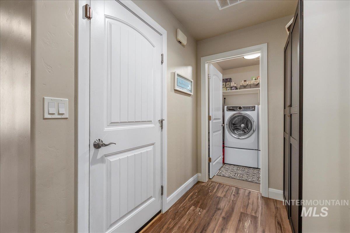 5911 W Quintale Dr Property Photo 25