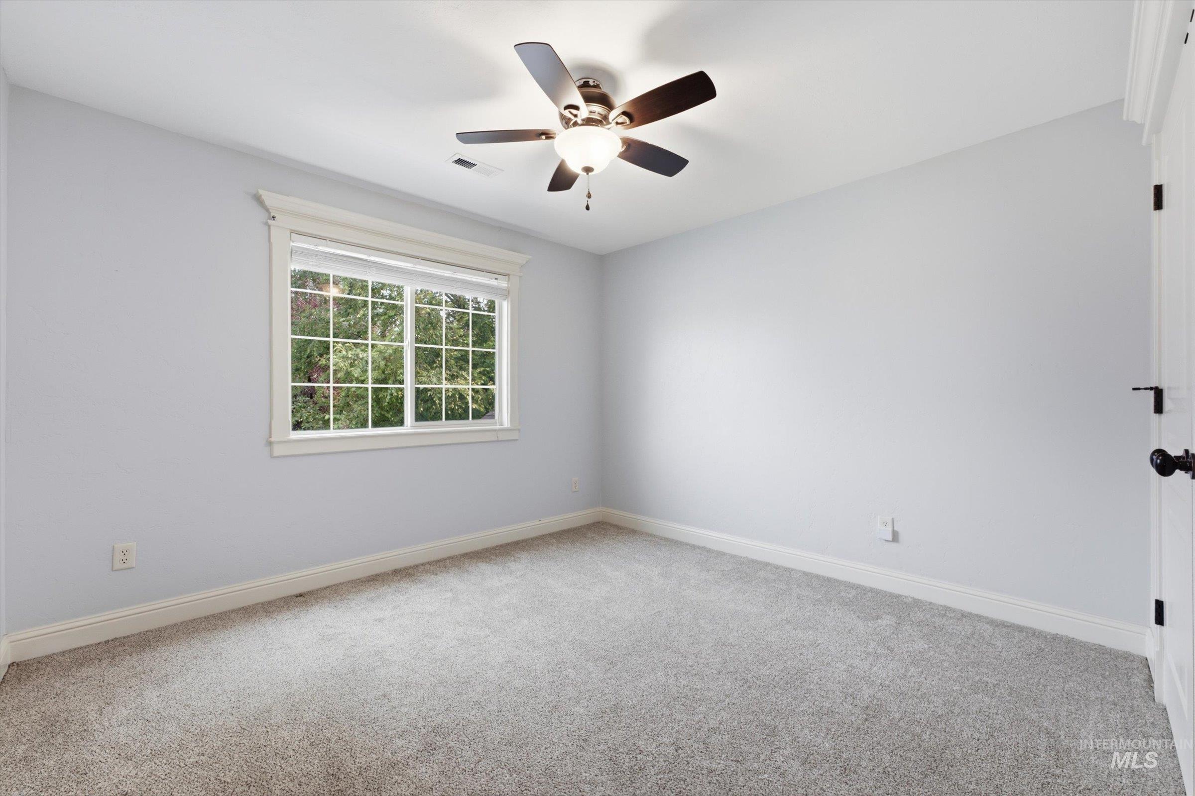 8671 Kingston Way Property Photo 27