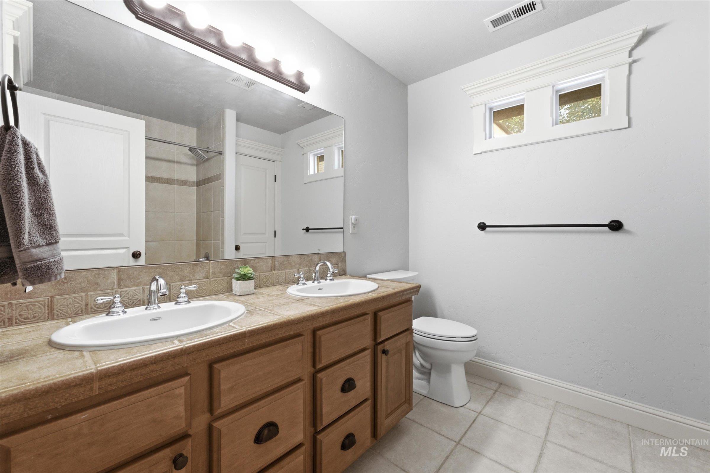 8671 Kingston Way Property Photo 35