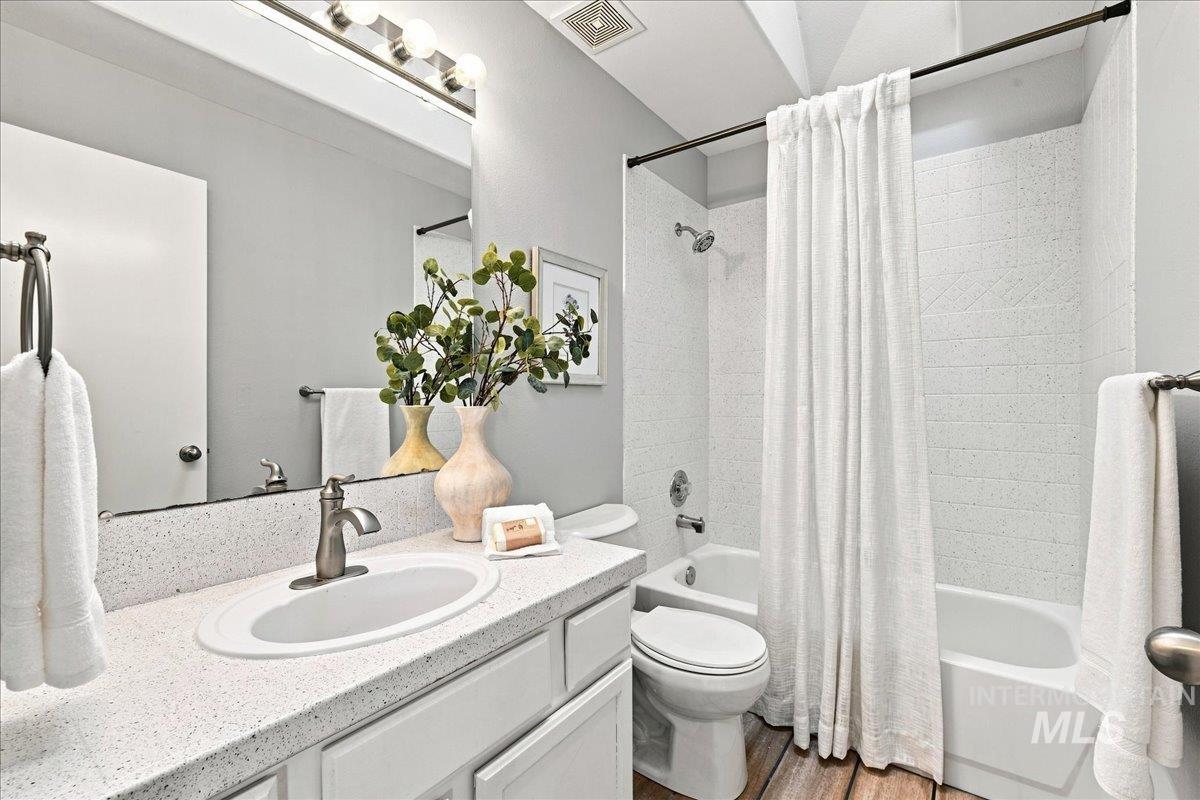 4200 E Carnation Court Property Photo 22