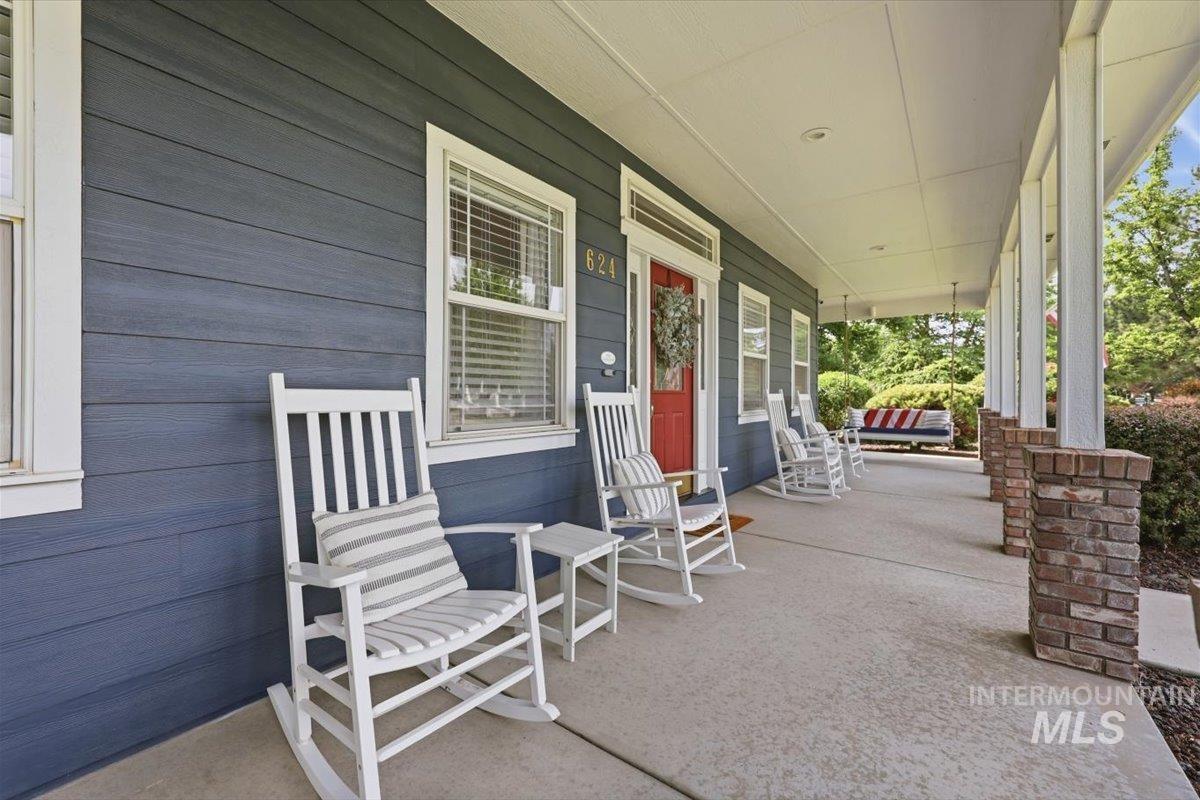 624 N Cove Colony Way Property Photo 7