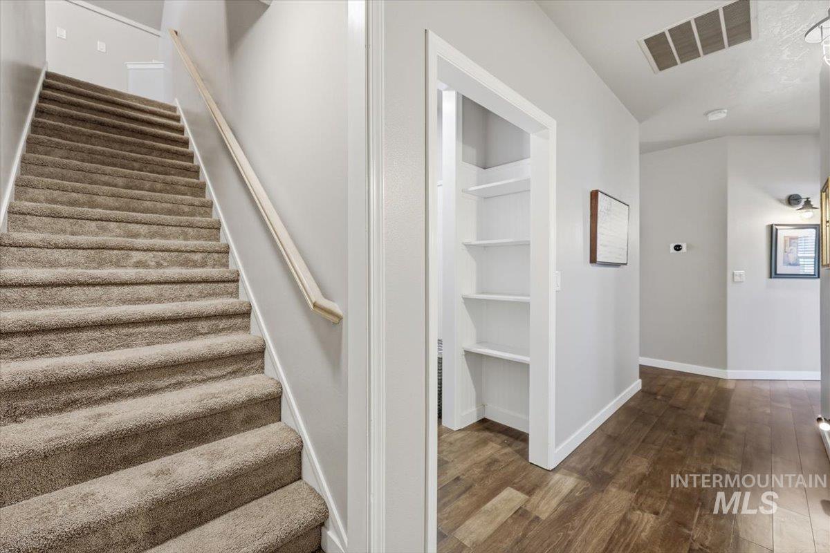 624 N Cove Colony Way Property Photo 26