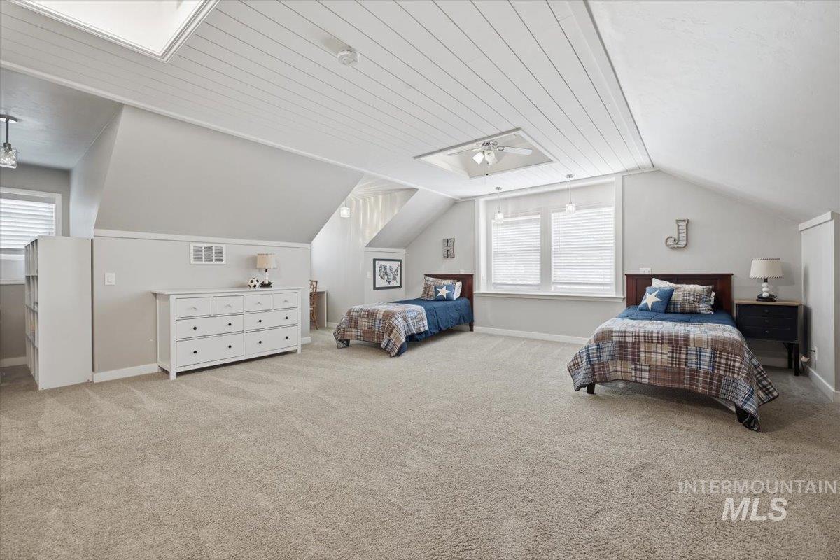 624 N Cove Colony Way Property Photo 34