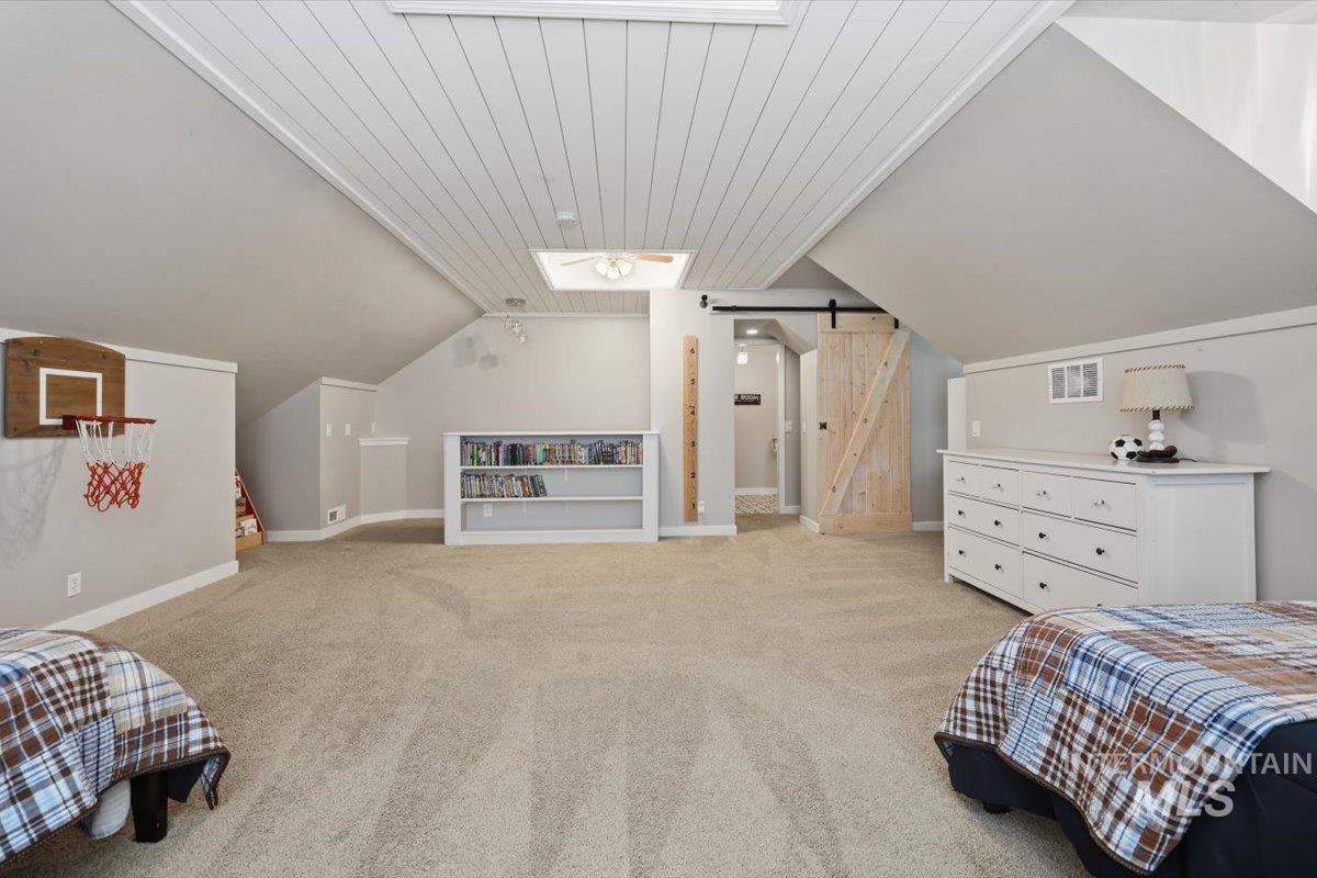 624 N Cove Colony Way Property Photo 35