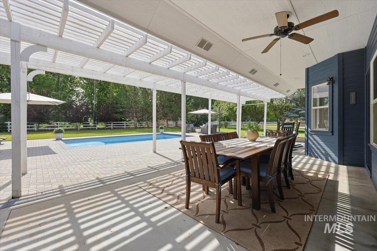 624 N Cove Colony Way Property Photo 38