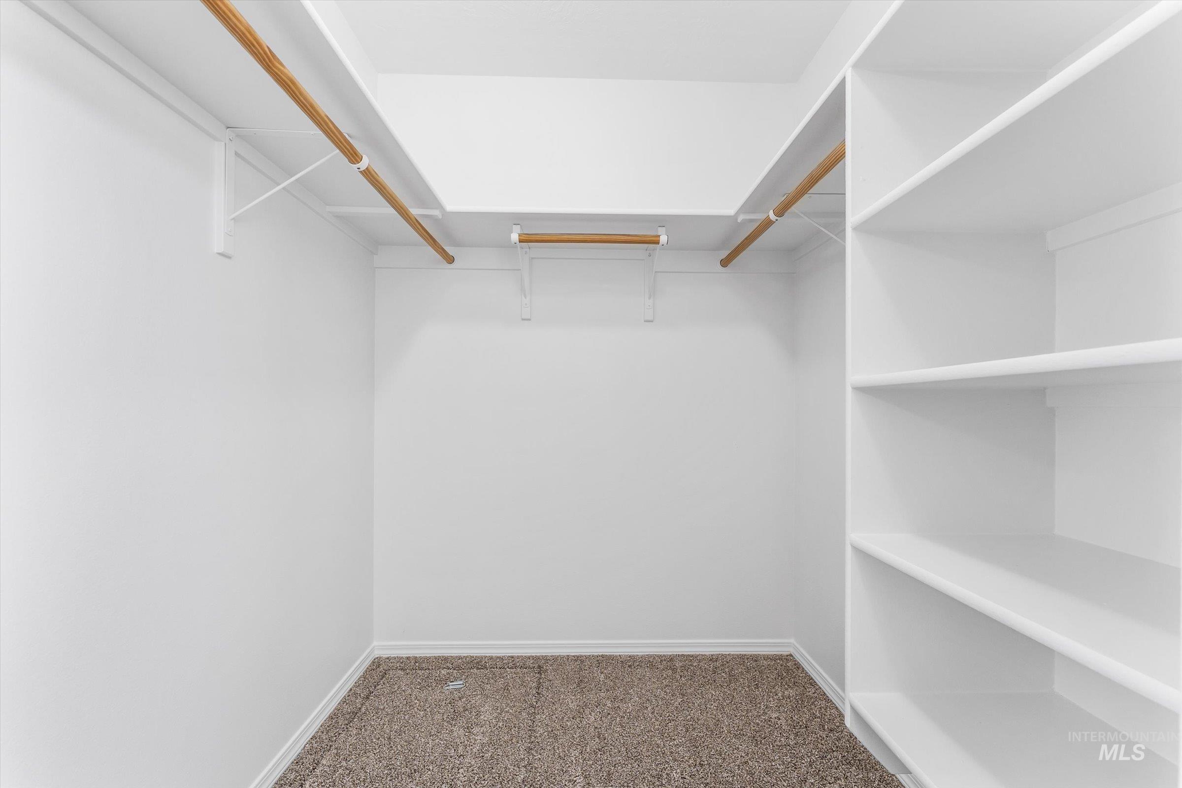 12634 W Kempshire Ct. Property Photo 17