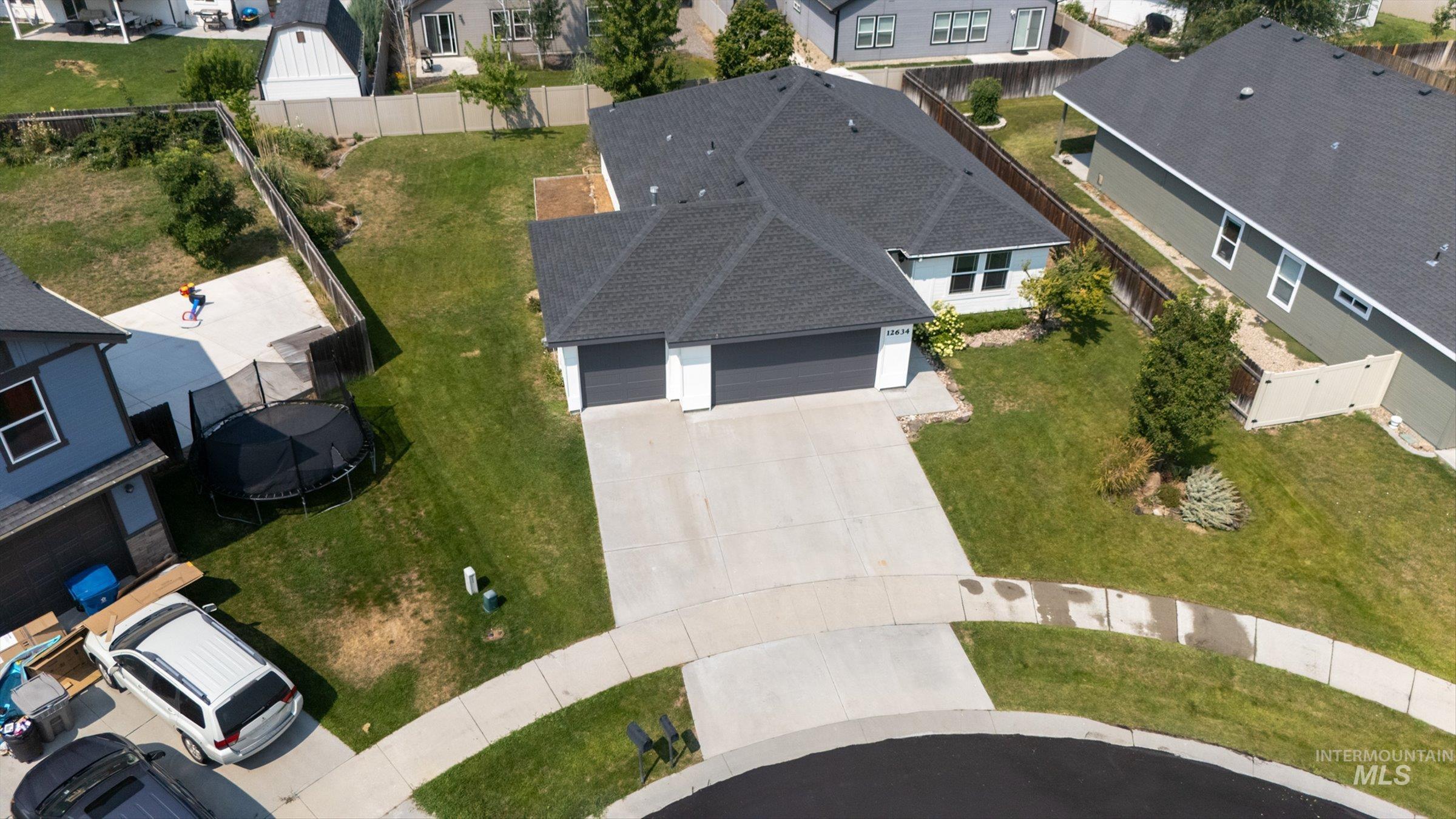 12634 W Kempshire Ct. Property Photo 33