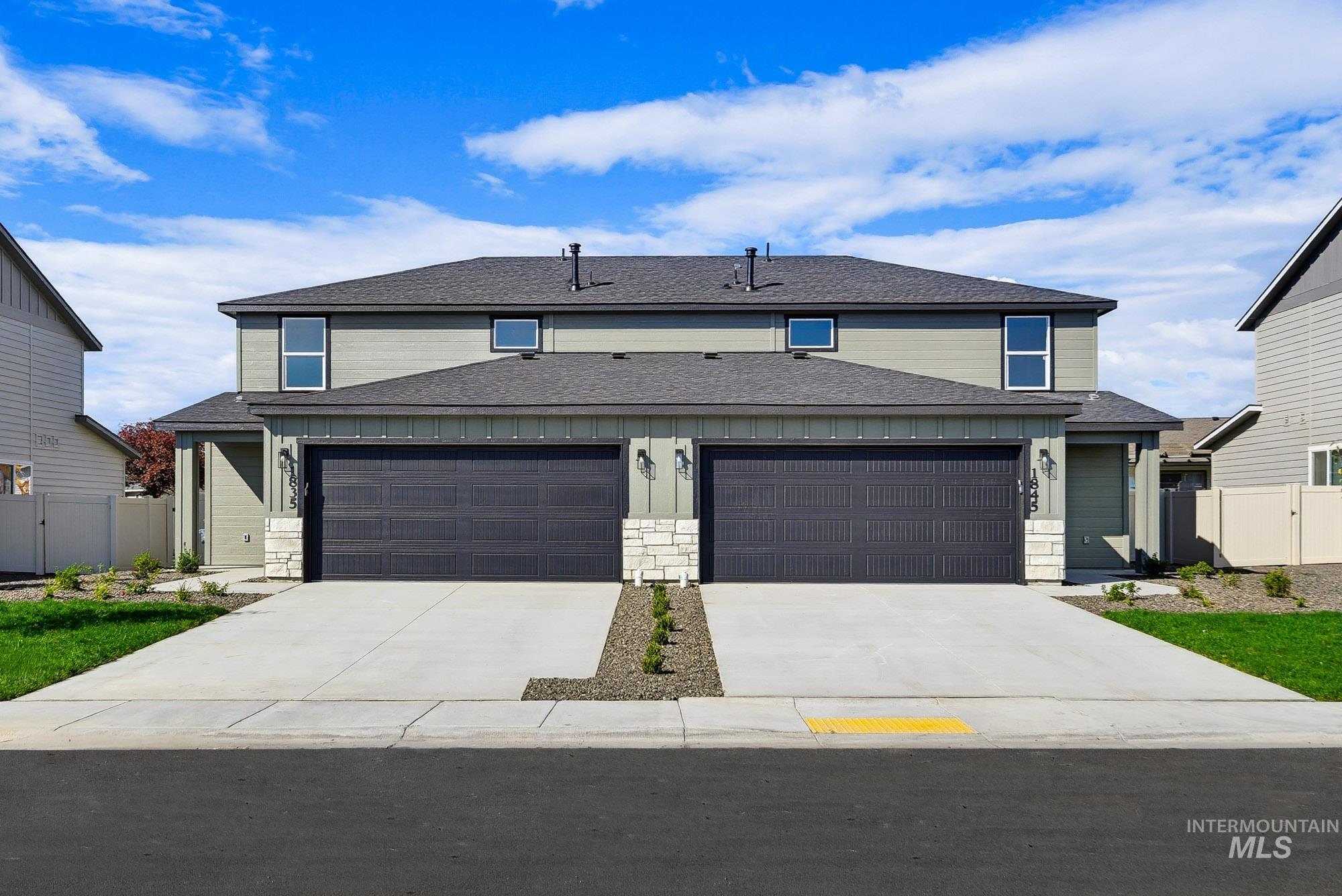 1875 Jensens Way Property Photo 1