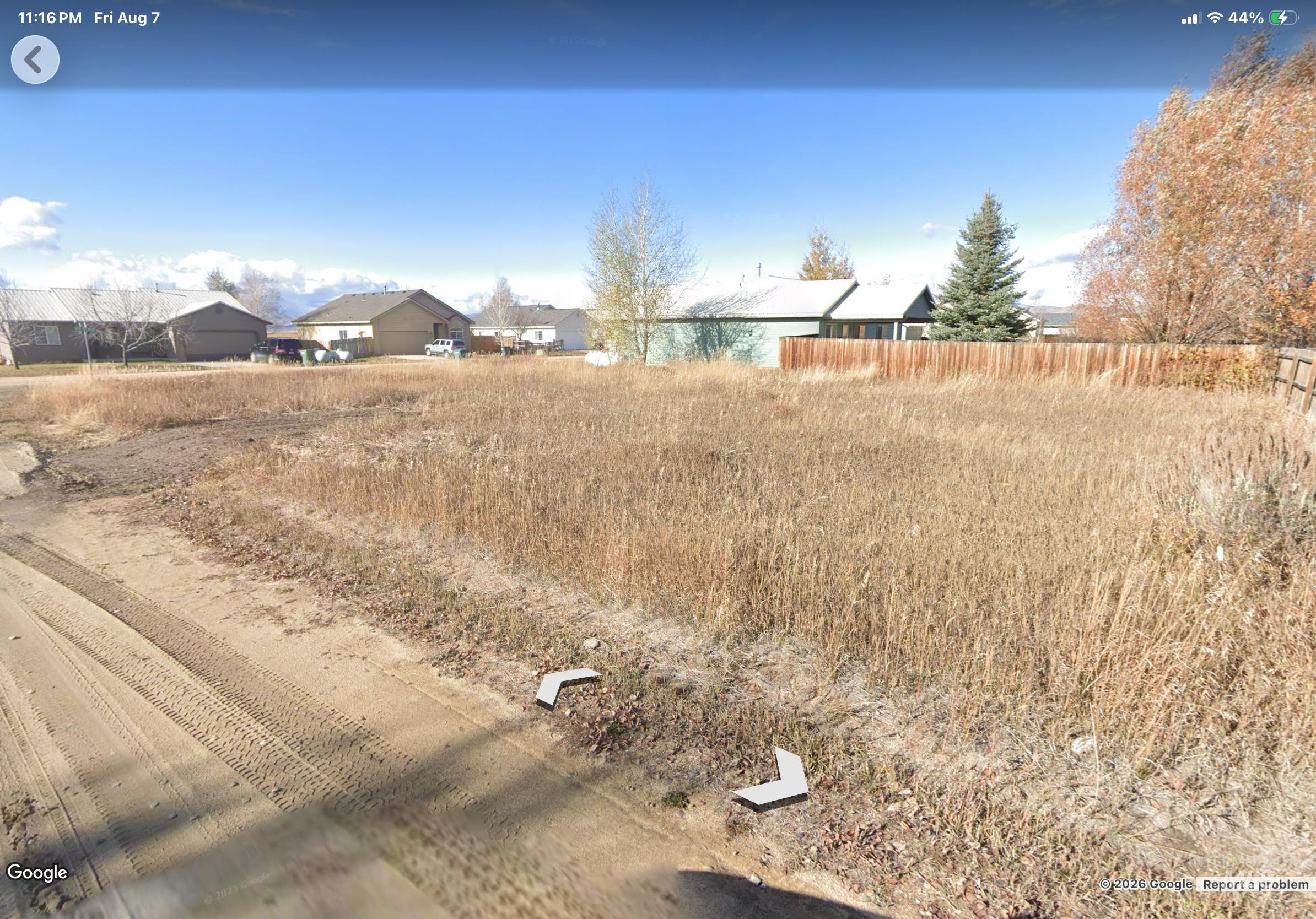 Lot 5 5th Ave Property Photo 3