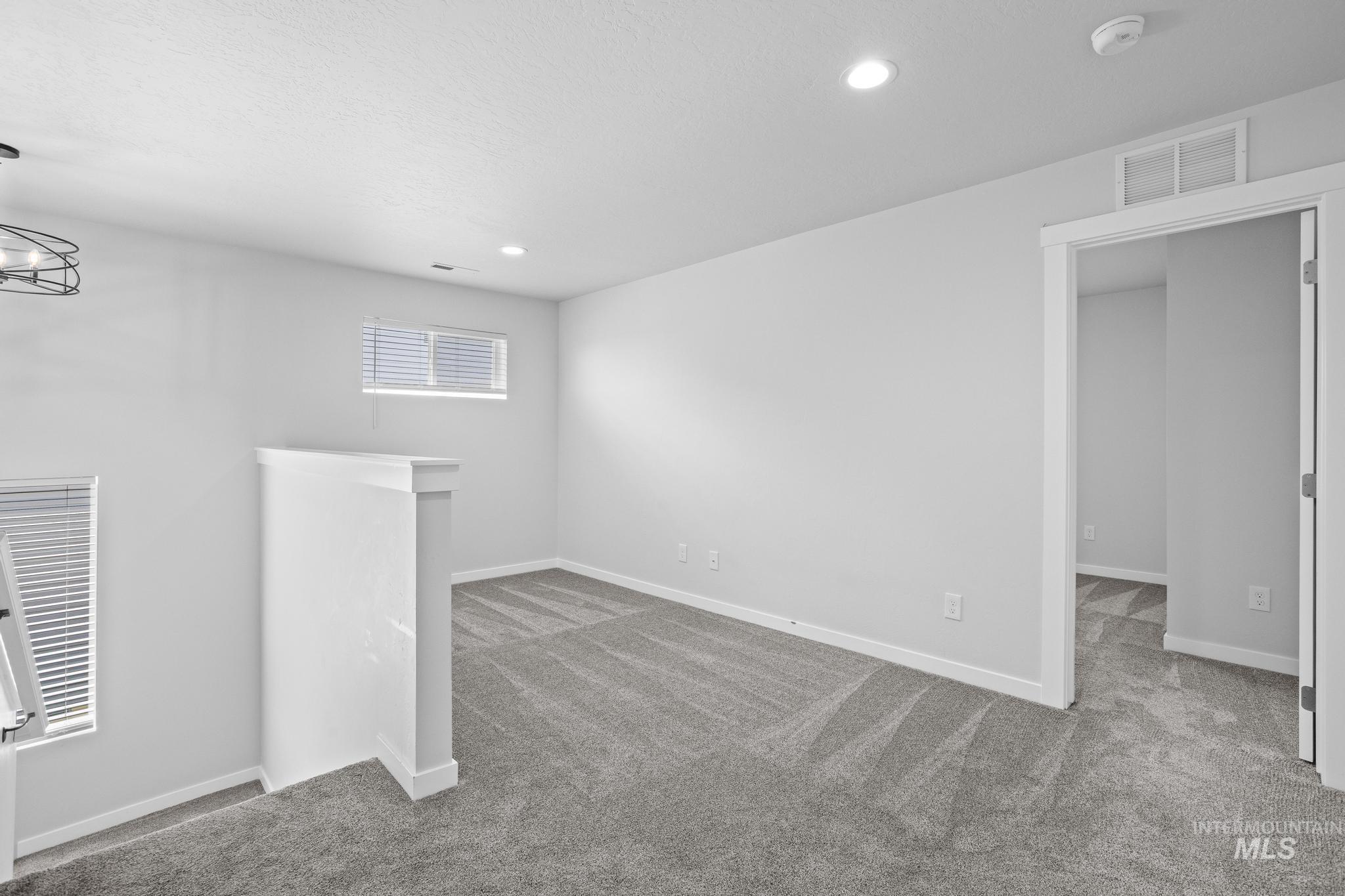 5260 E Burnte Peak St. Property Photo 19