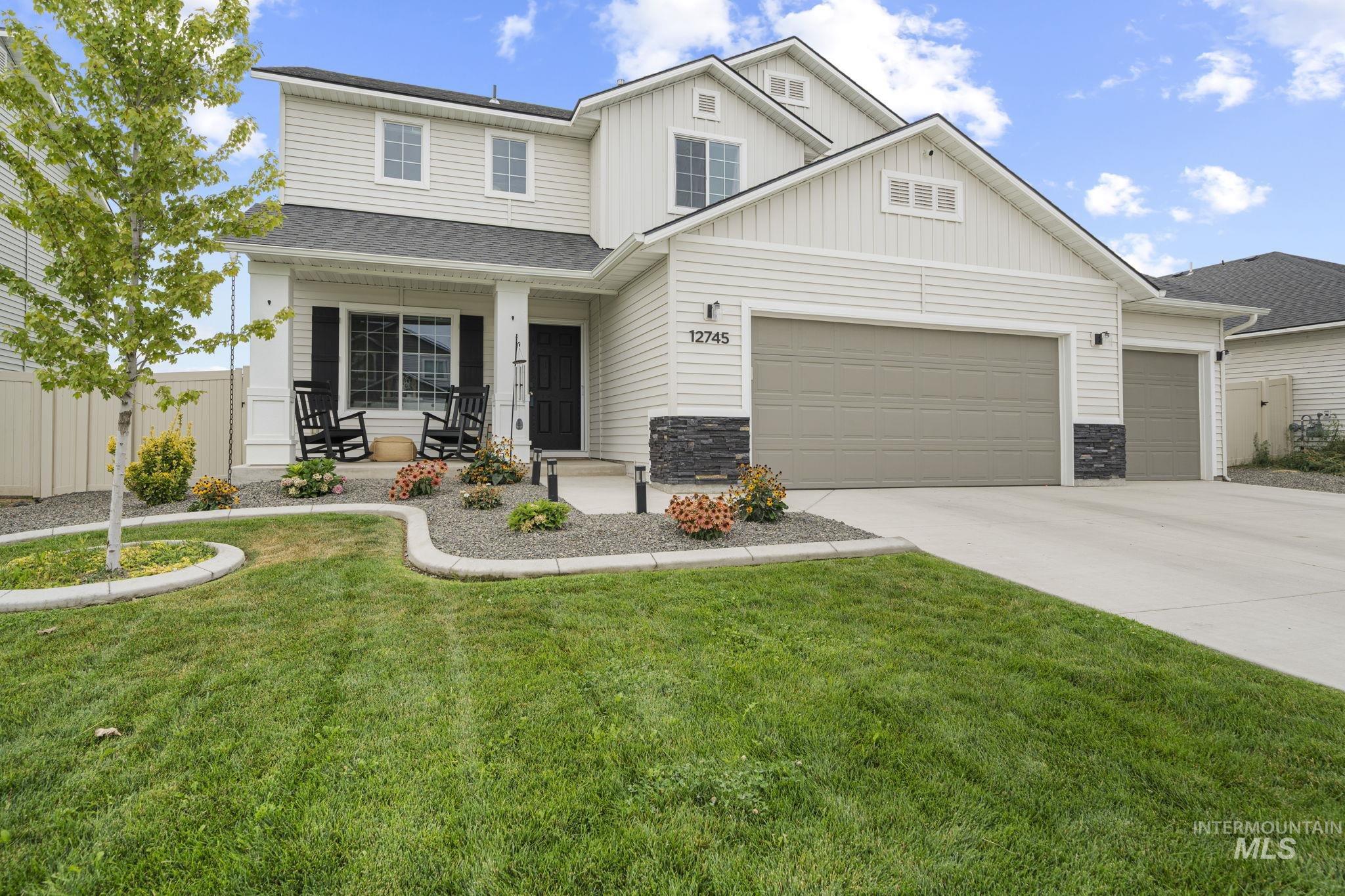 12745 Ashfield Property Photo 1